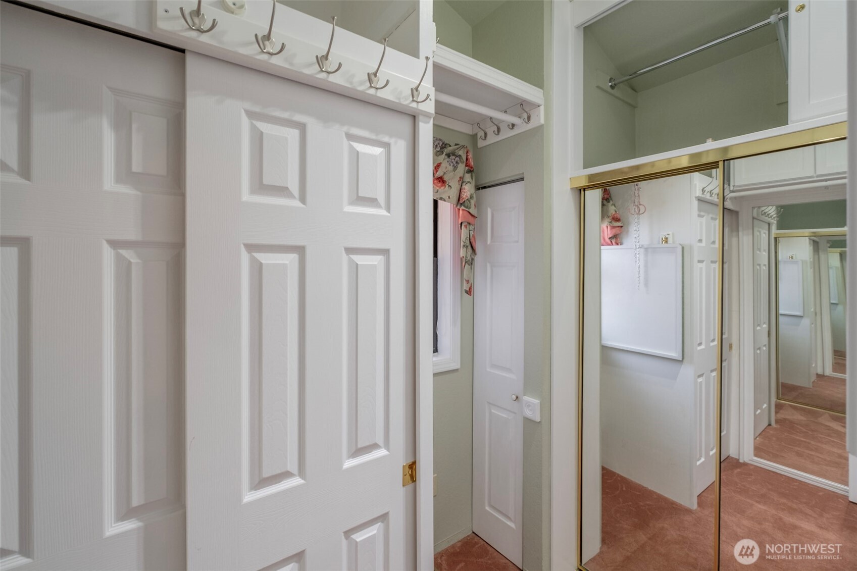 1513 Apollo Place Property Photo 14