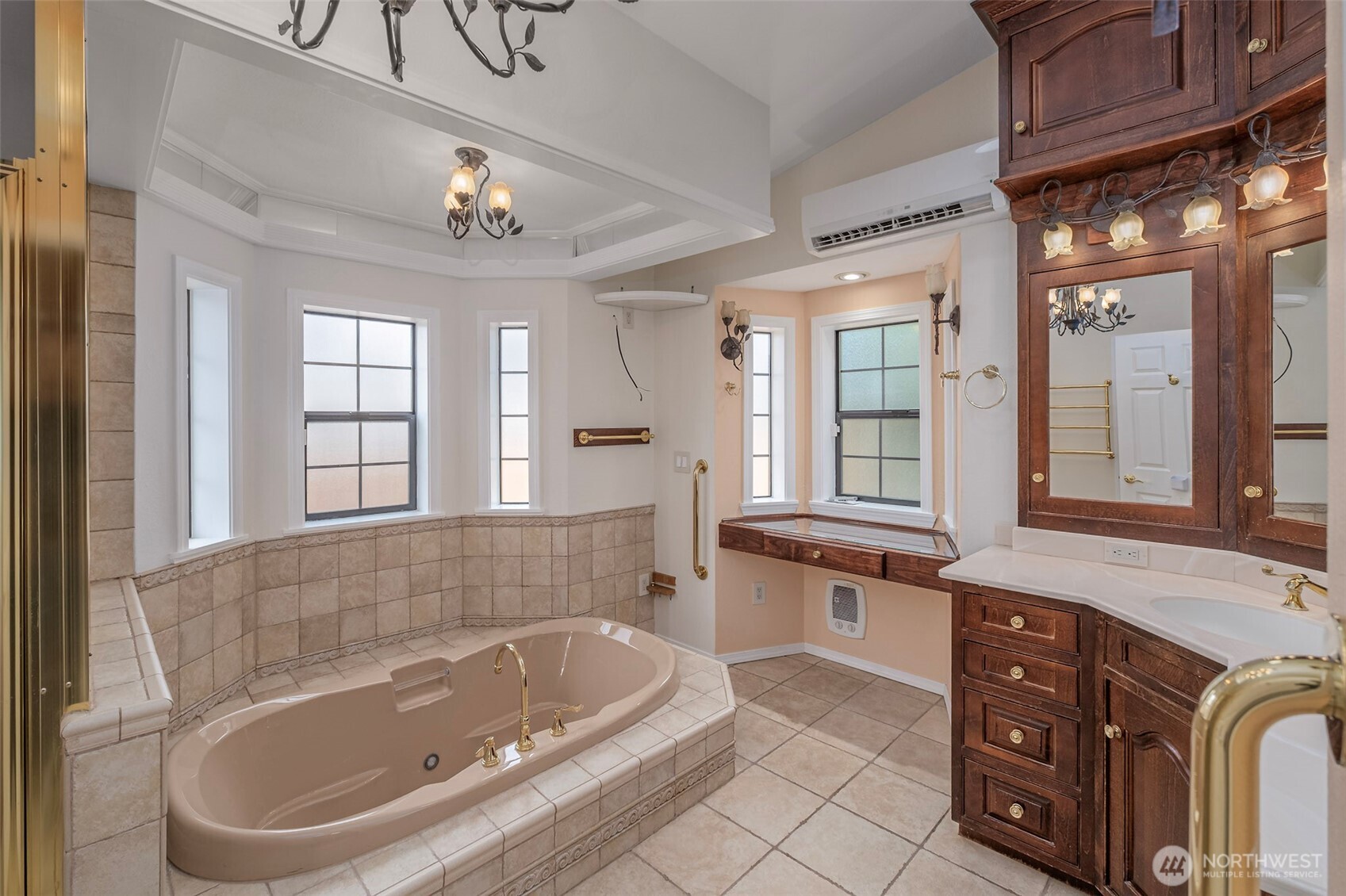 1513 Apollo Place Property Photo 16