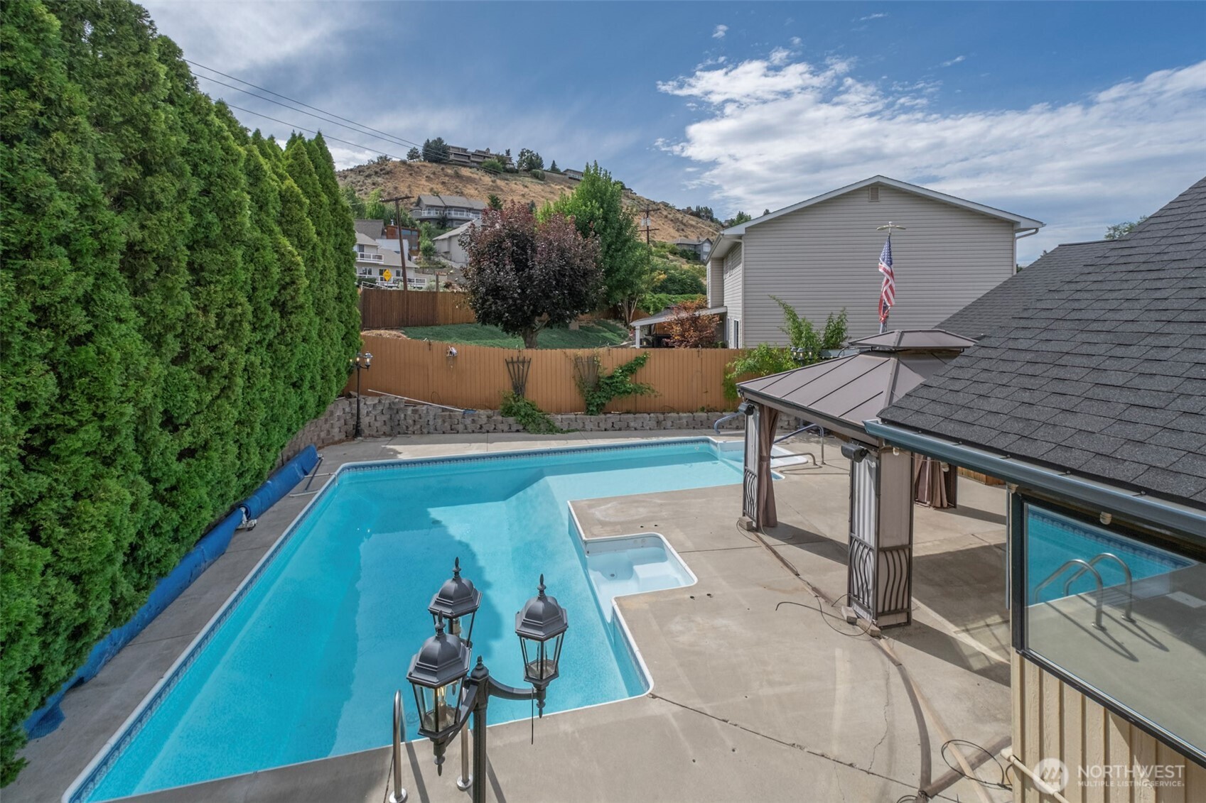 1513 Apollo Place Property Photo 29