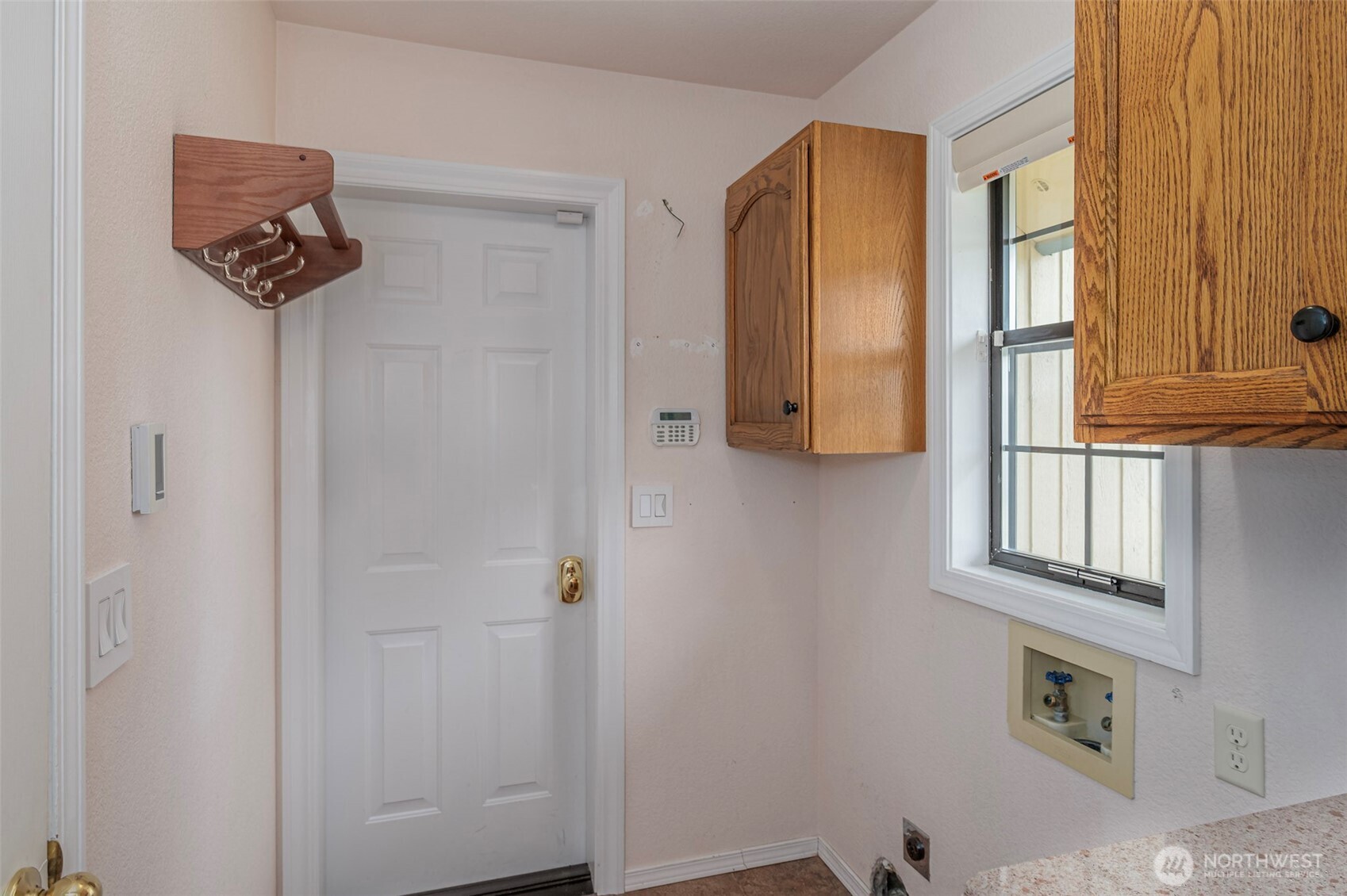 1513 Apollo Place Property Photo 30