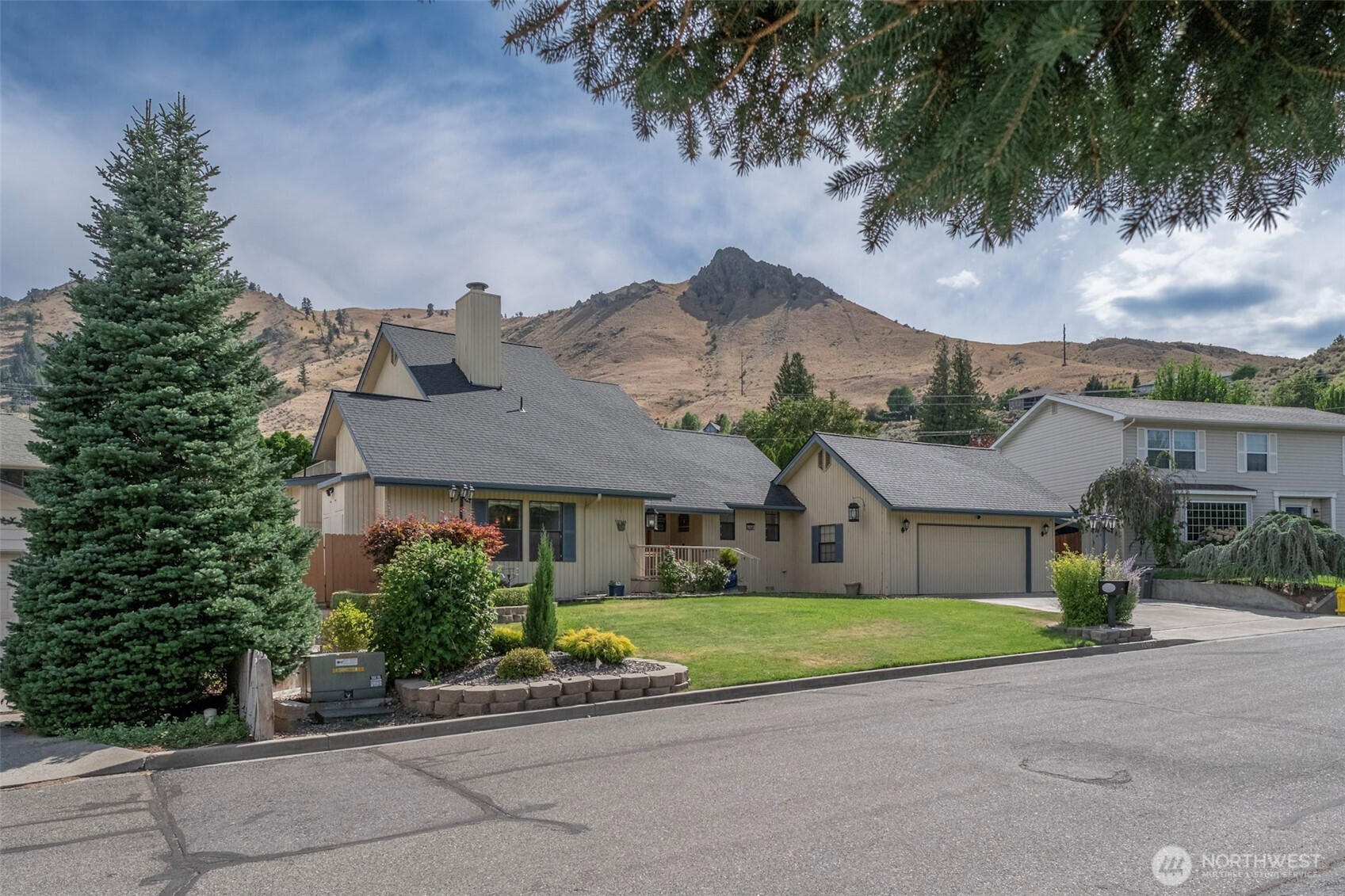 1513 Apollo Place Property Photo 32