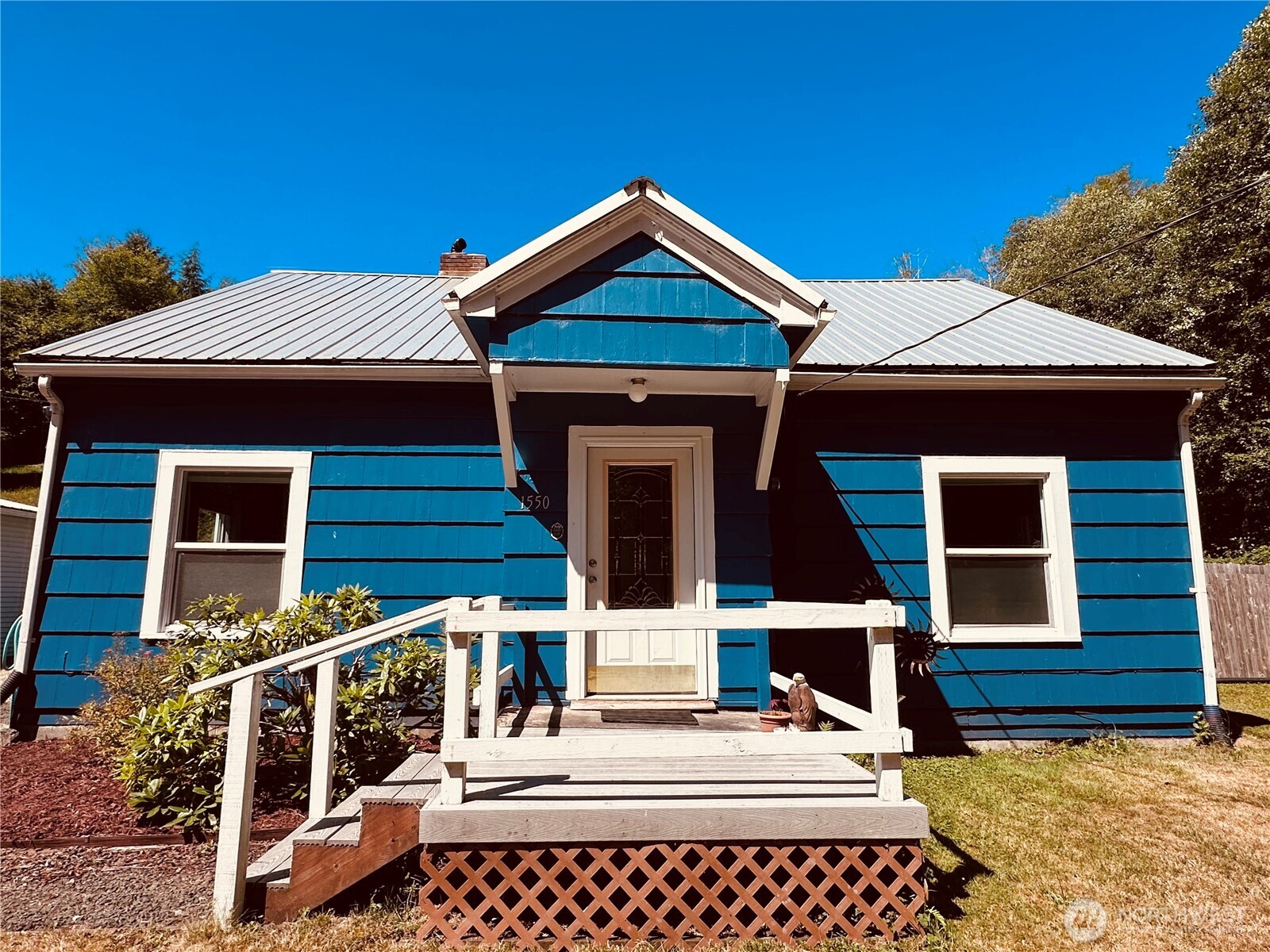 1550 Larch Street Property Photo 1
