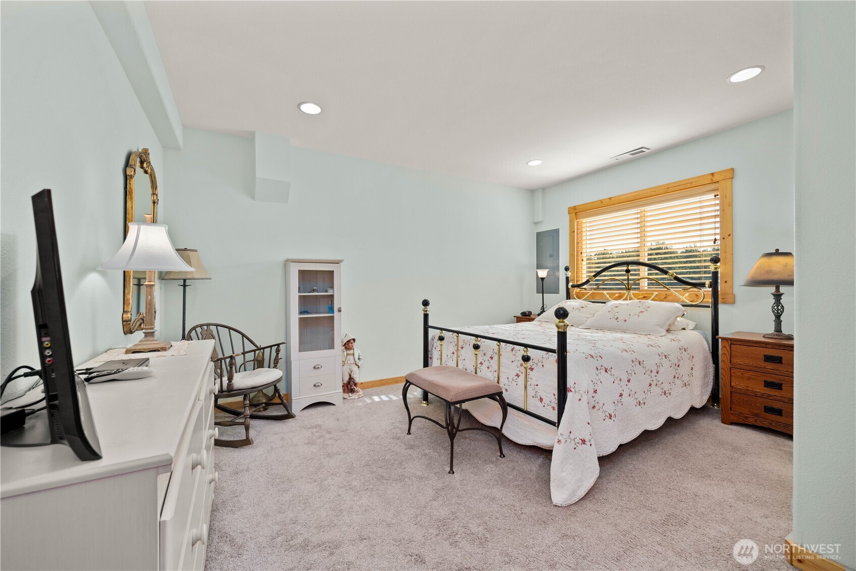 1813 Howard Flats Road Property Photo 13