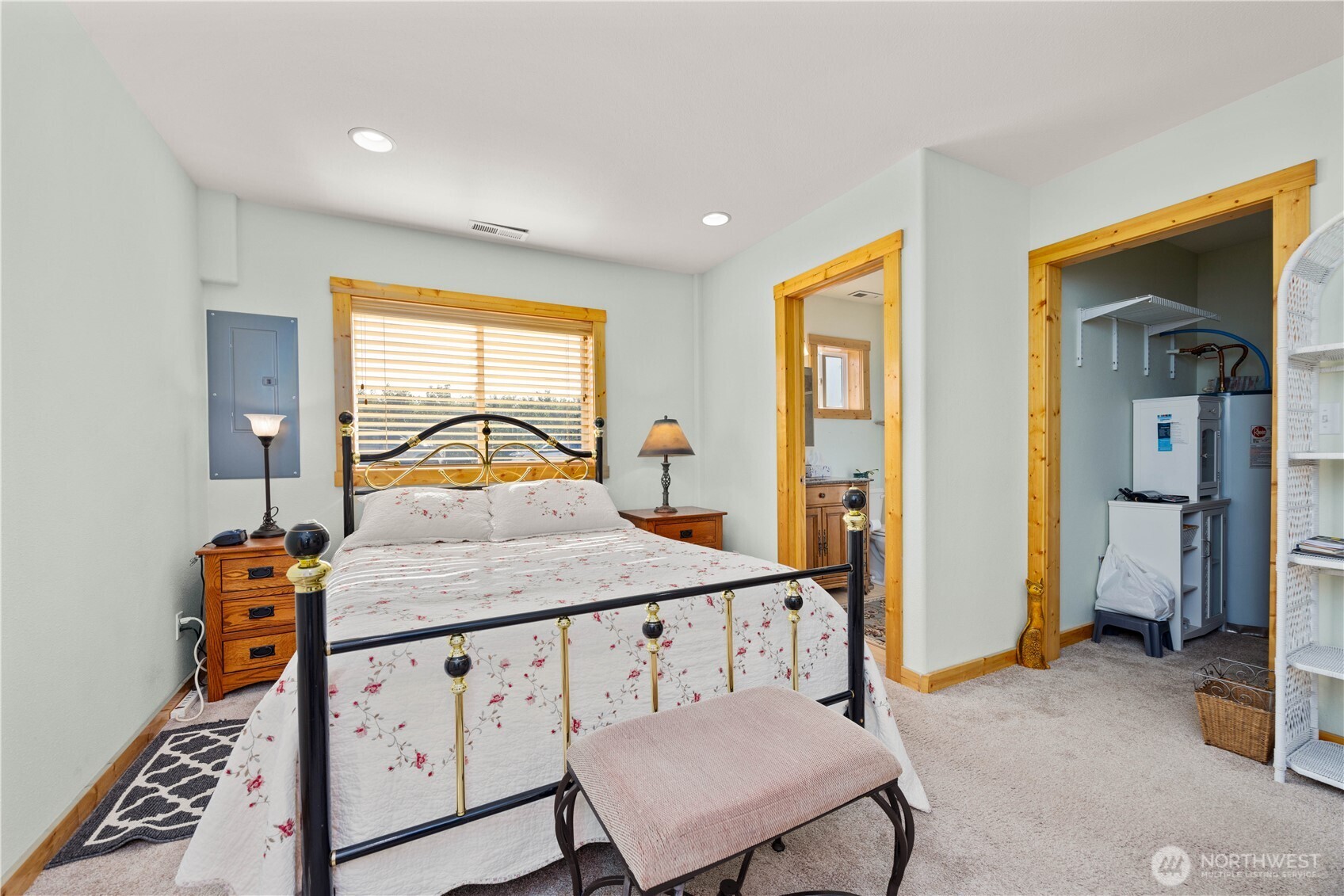 1813 Howard Flats Road Property Photo 14