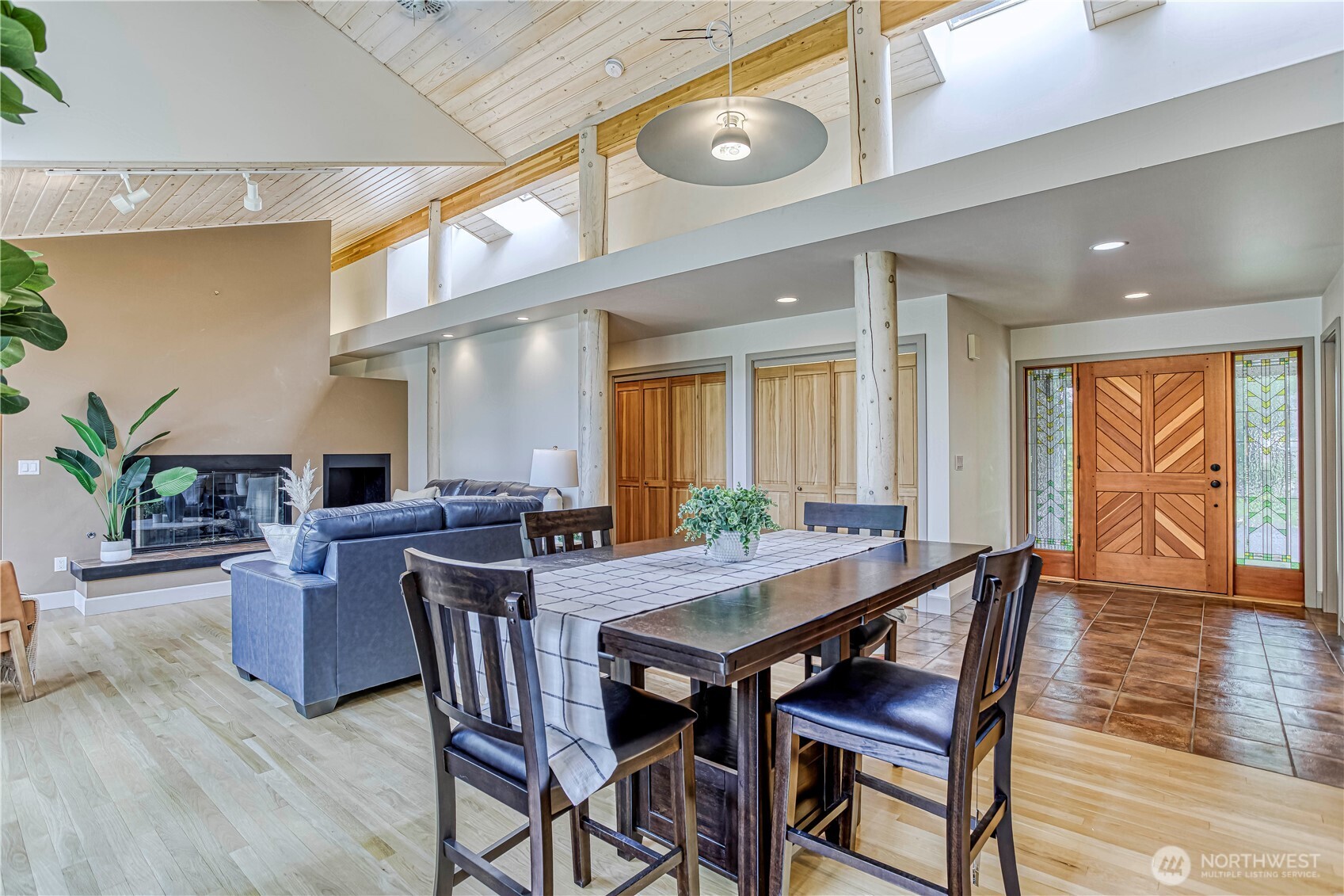 7580 Icicle Road Property Photo 8