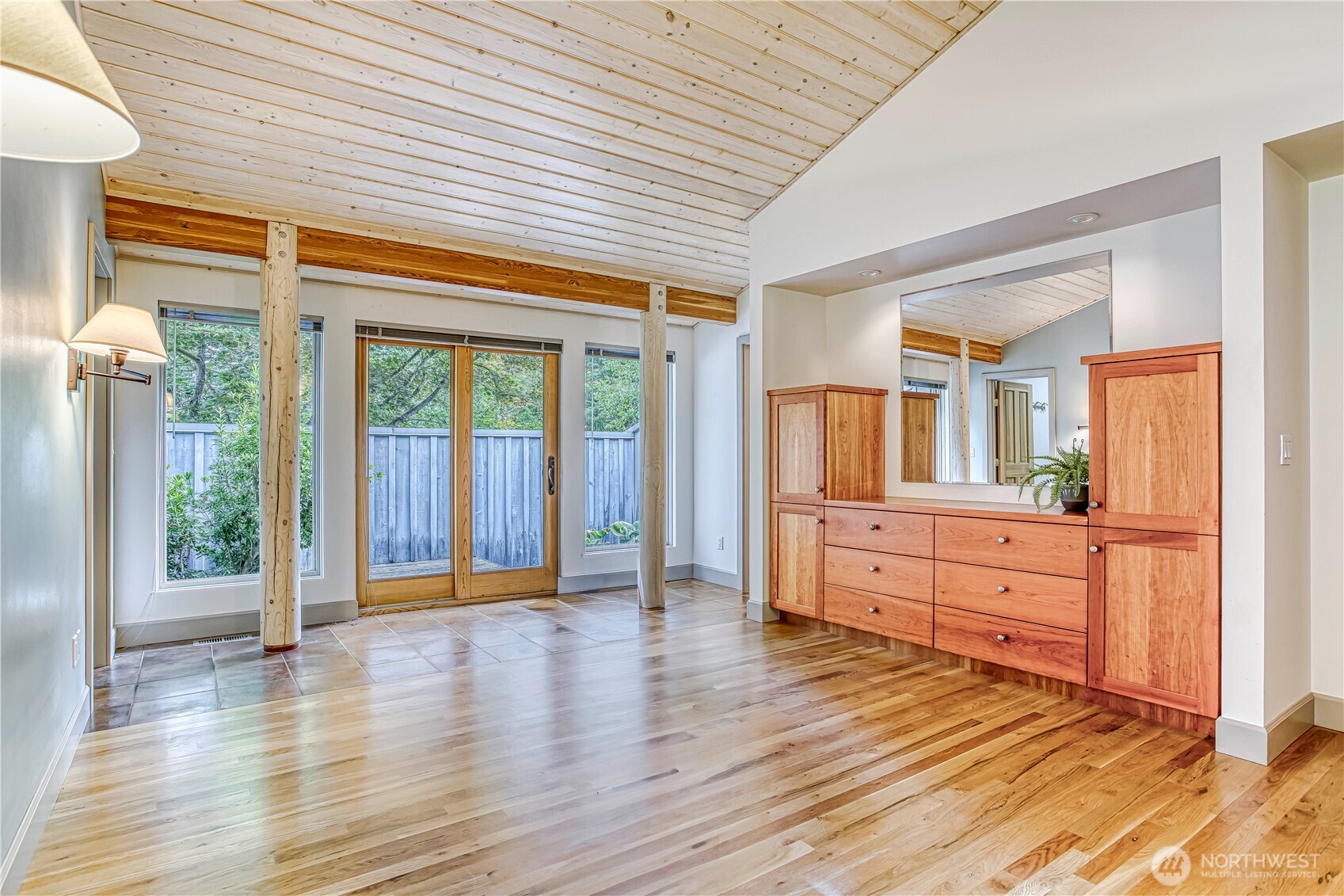 7580 Icicle Road Property Photo 16