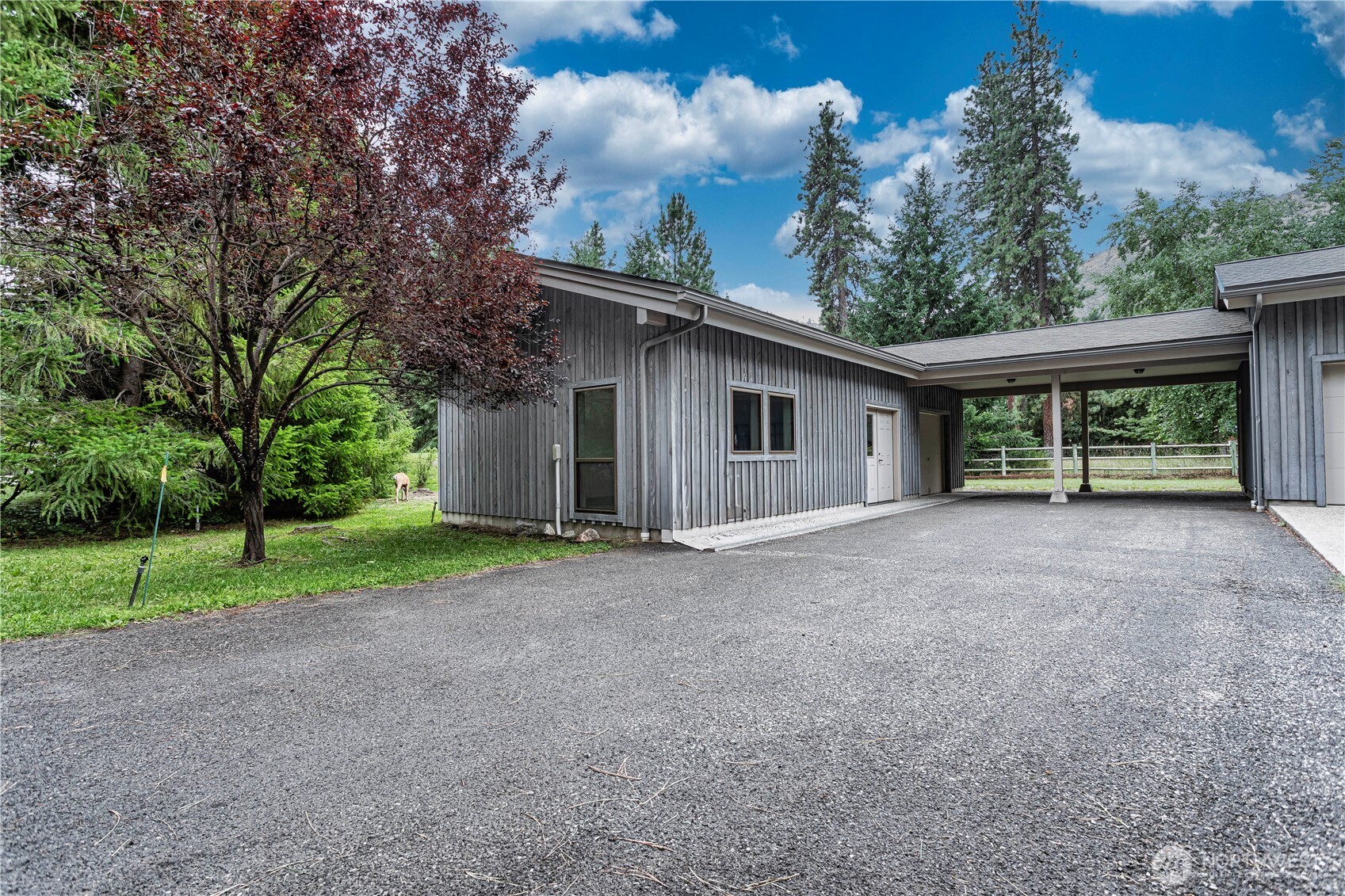 7580 Icicle Road Property Photo 32