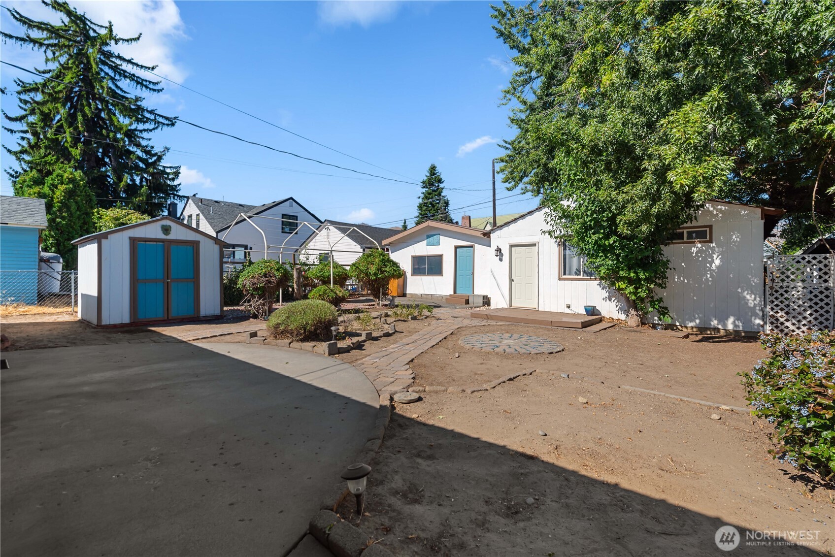 22 S Emerson Avenue Property Photo 37