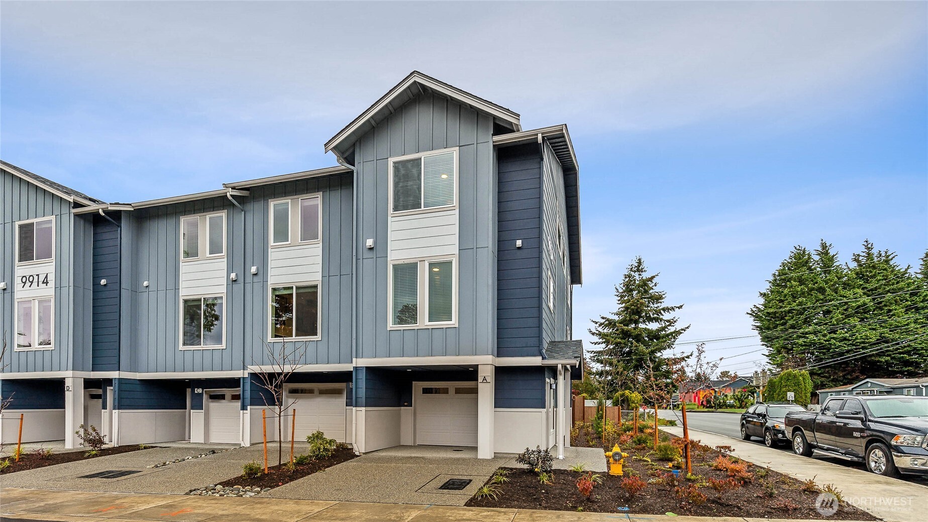 16111 36TH Avenue E3 Property Photo 1
