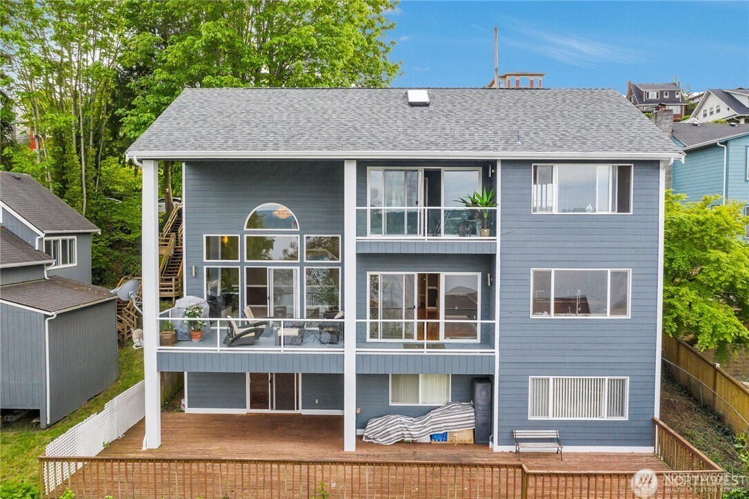 9844 Arrowsmith Avenue Property Photo 1