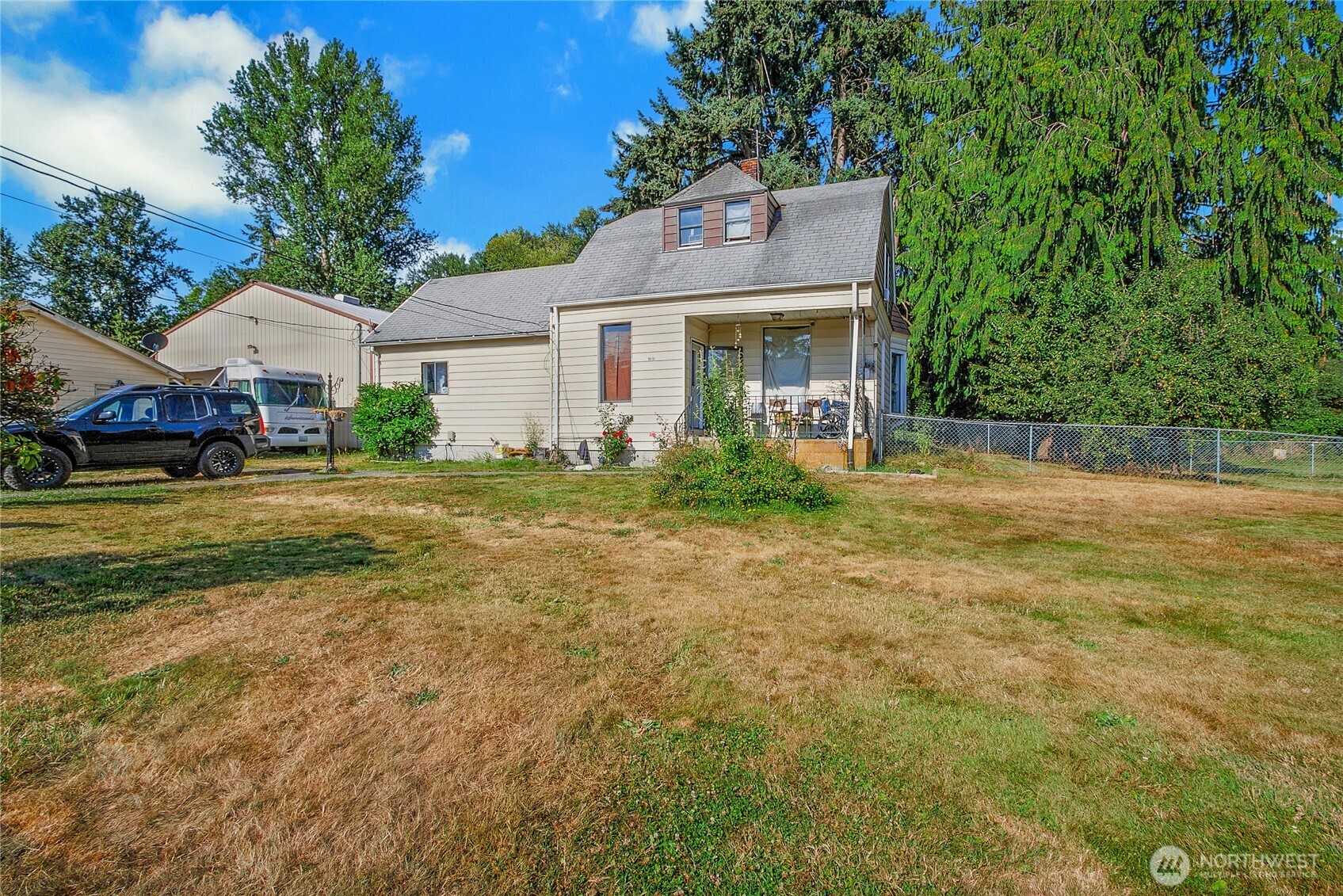 9610 E F Street Property Photo 1