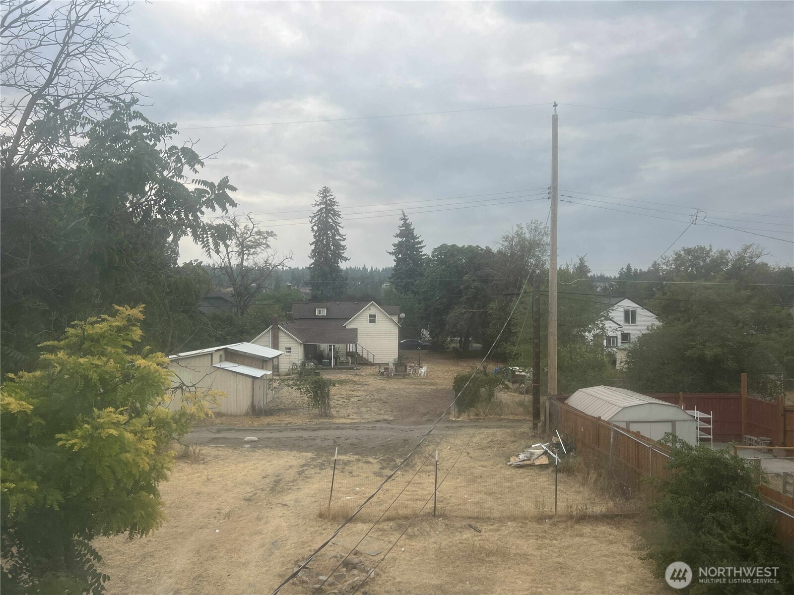 1920 E 1st Avenue Property Photo 6
