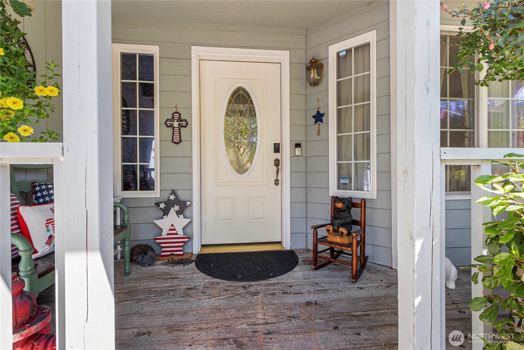 8215 242nd Street Property Photo 5