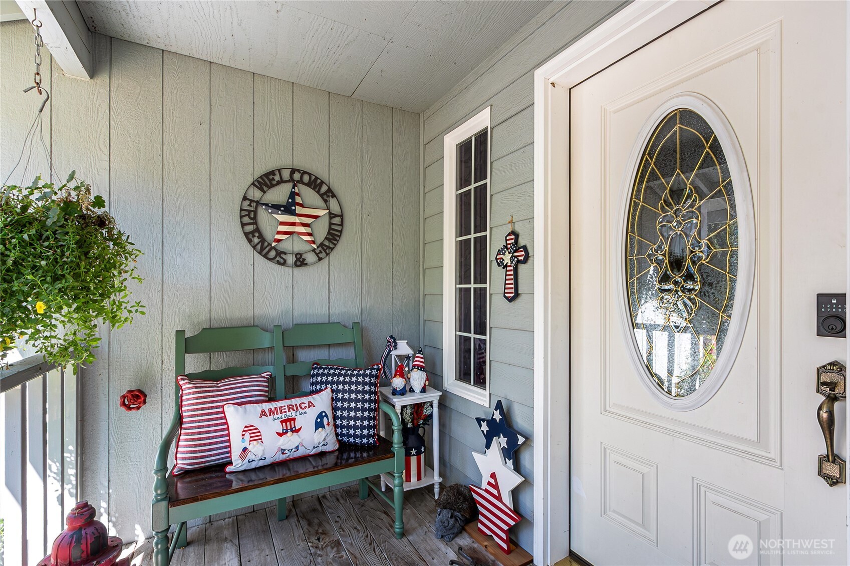 8215 242nd Street Property Photo 6