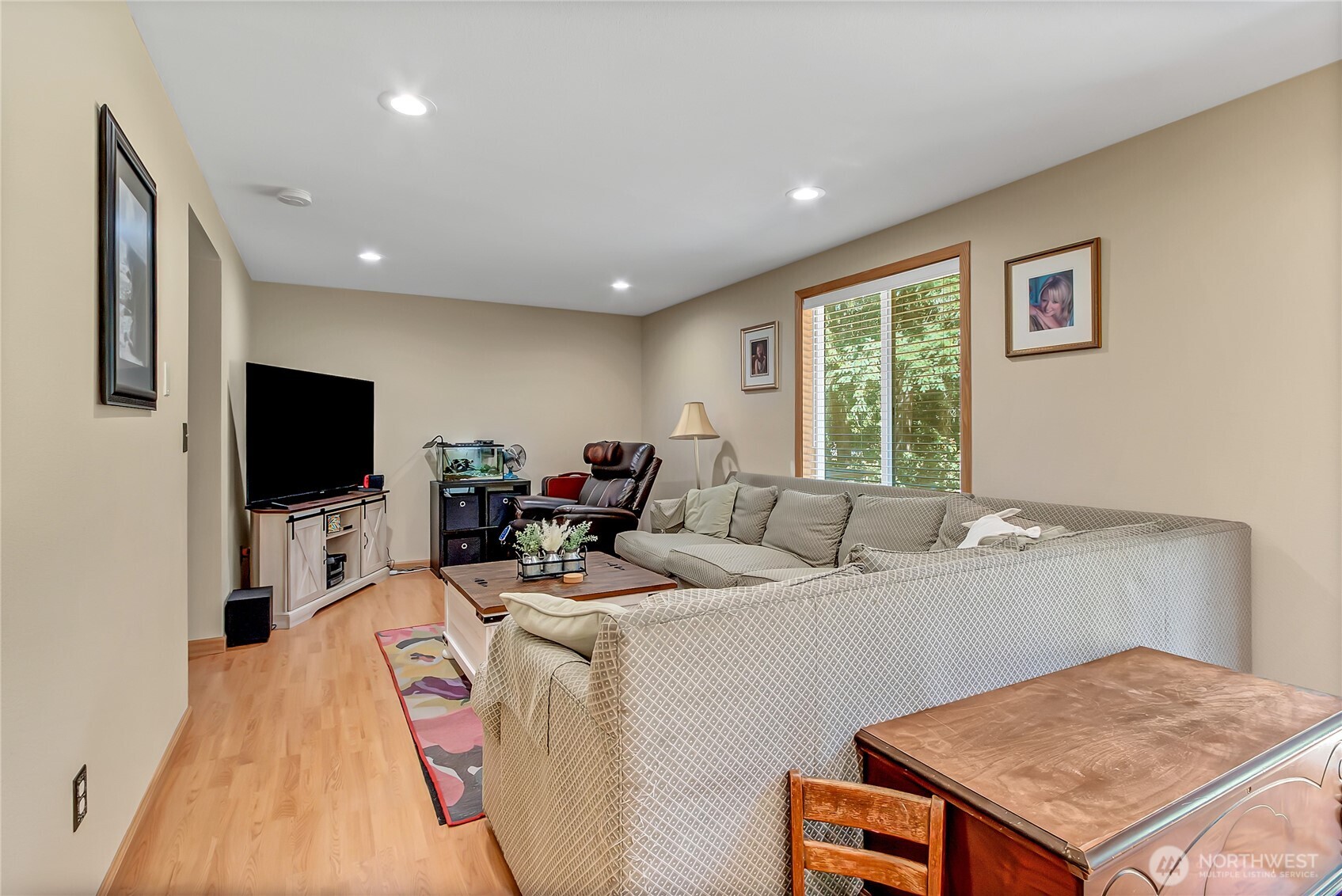 8215 242nd Street Property Photo 14