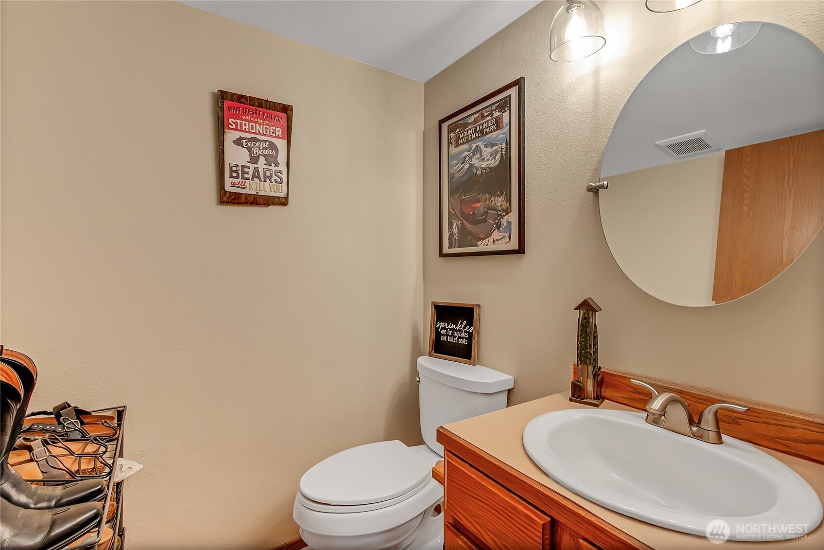 8215 242nd Street Property Photo 17