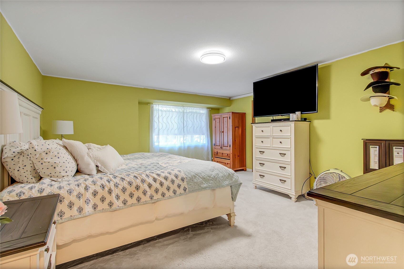 8215 242nd Street Property Photo 18