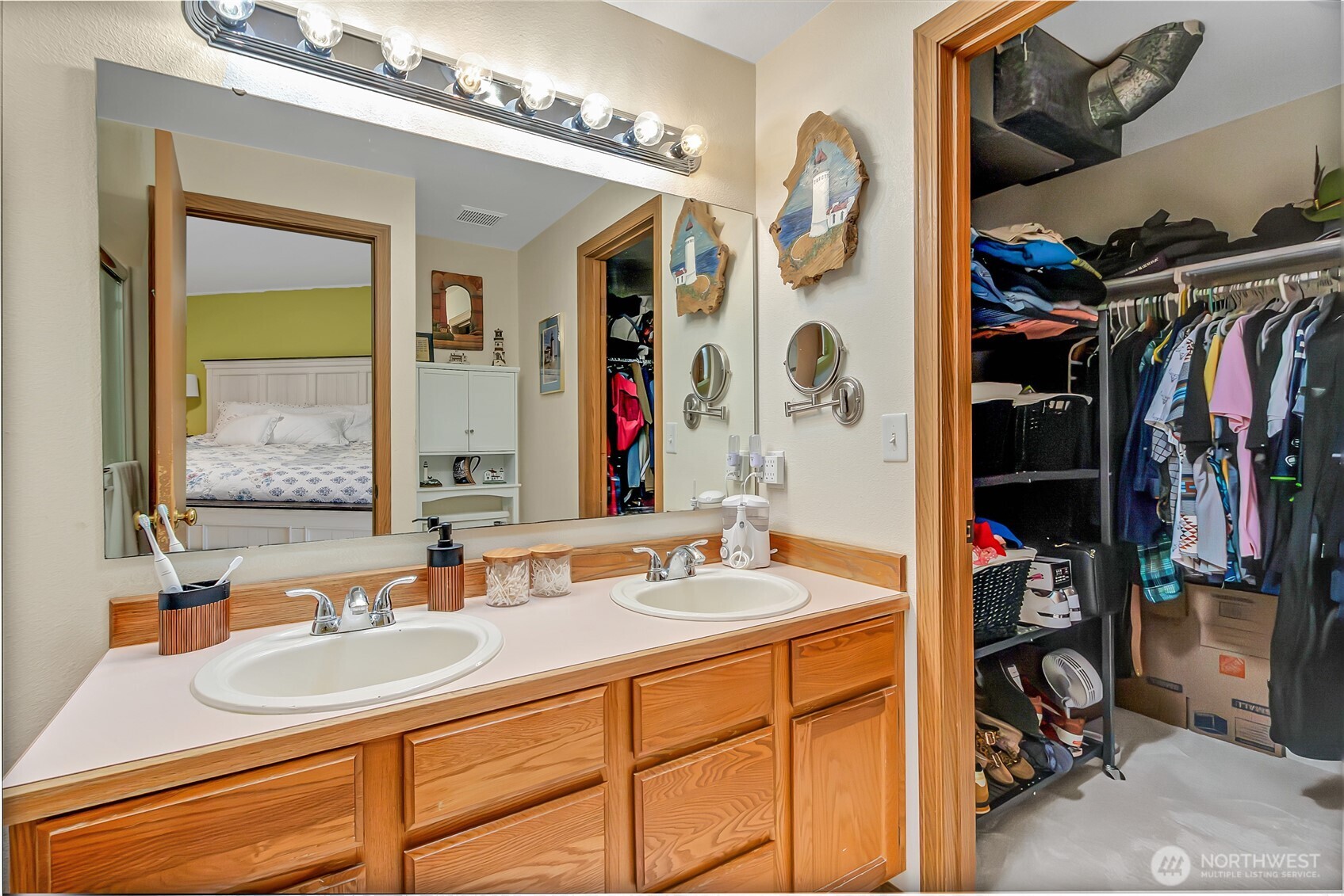 8215 242nd Street Property Photo 20