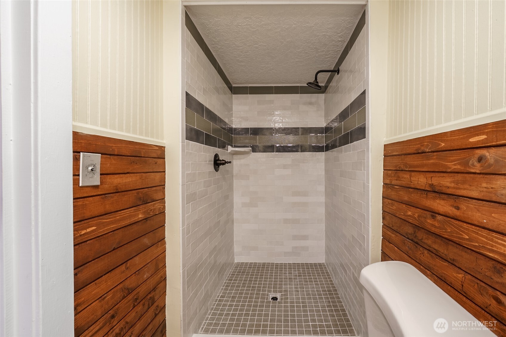 26706 Park Avenue Property Photo 15