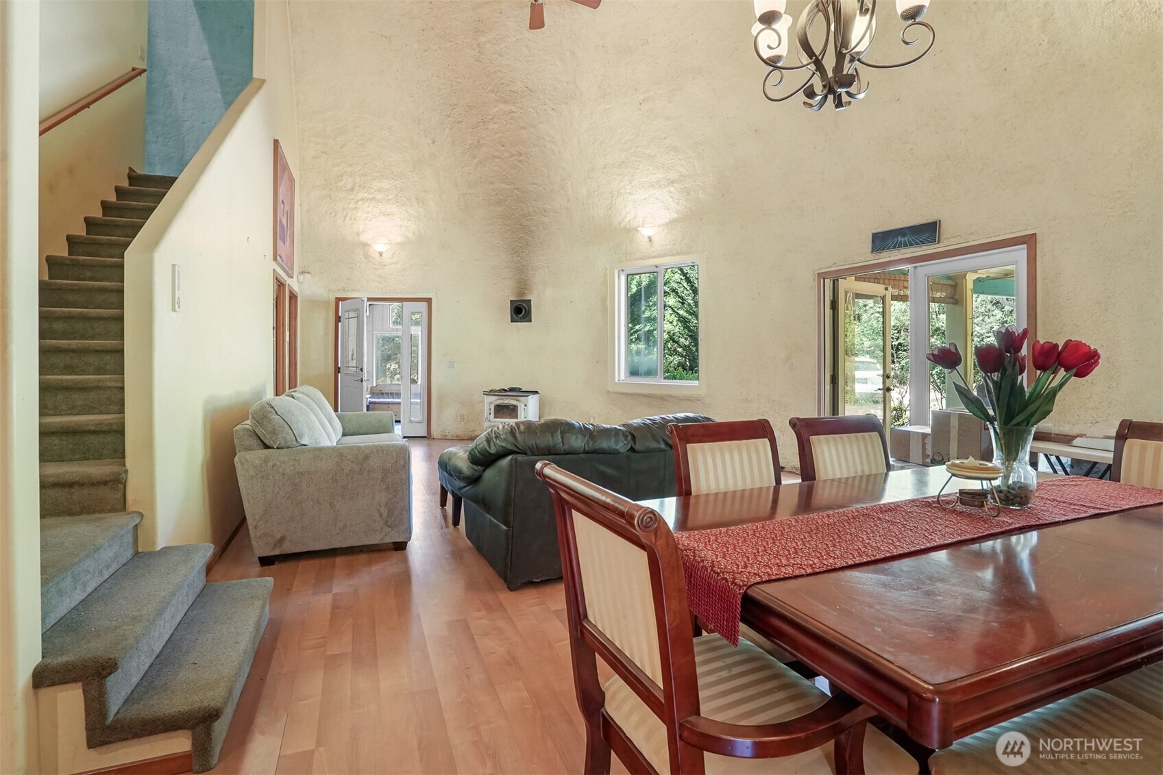 14831 Rainier View Drive Property Photo 4