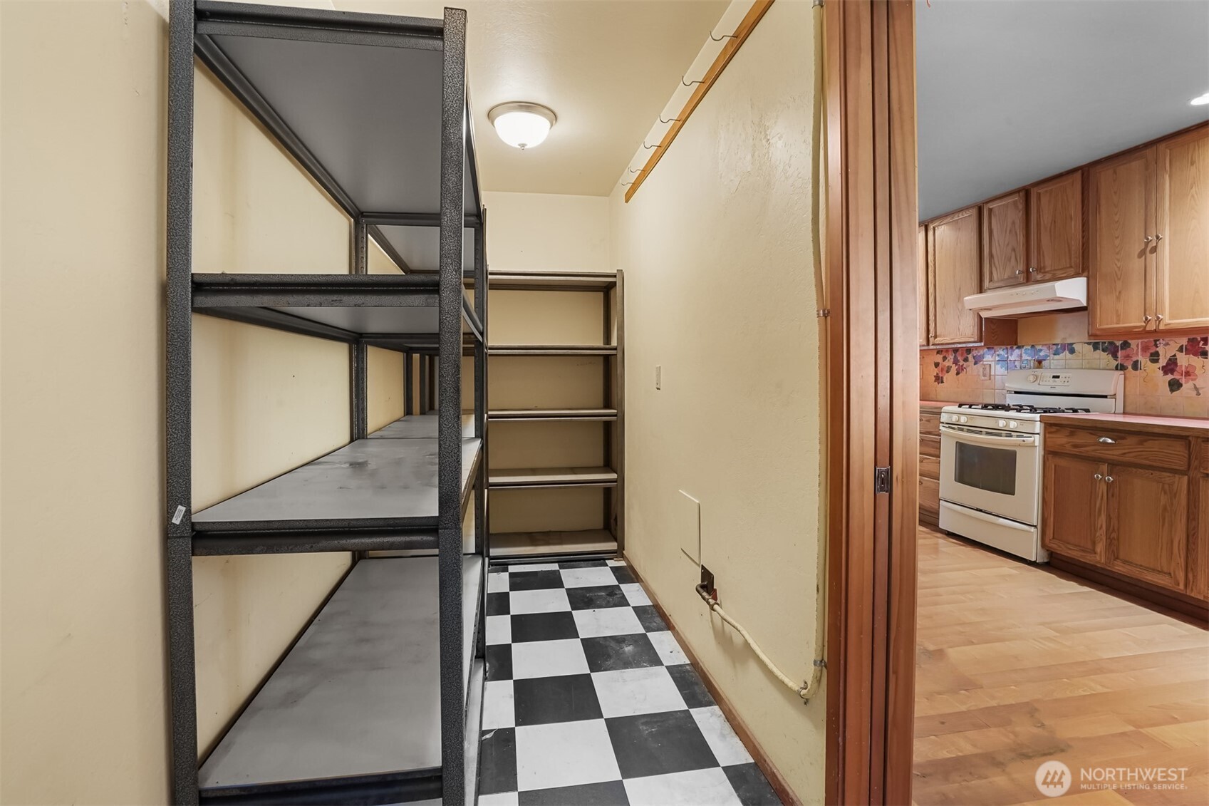 14831 Rainier View Drive Property Photo 8