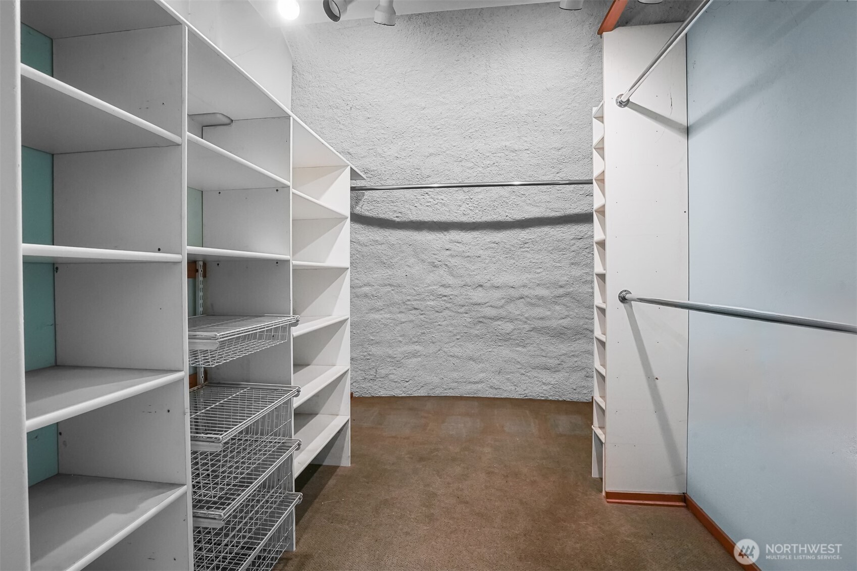 14831 Rainier View Drive Property Photo 13