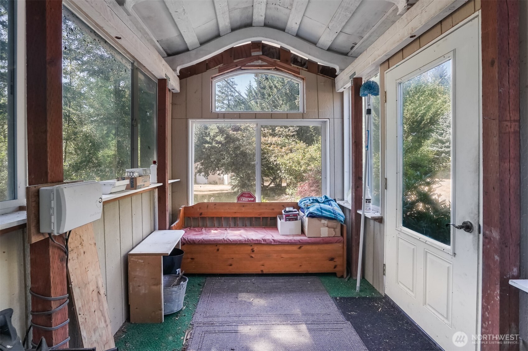 14831 Rainier View Drive Property Photo 18