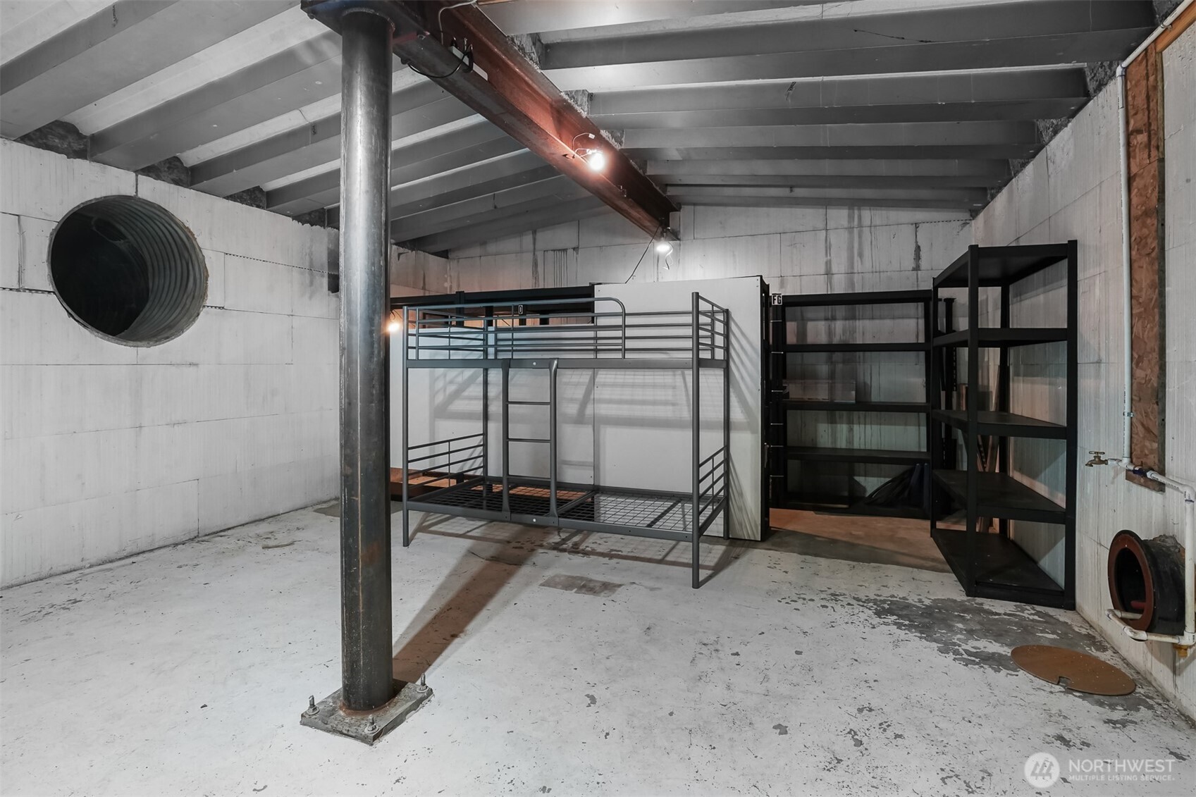 14831 Rainier View Drive Property Photo 38