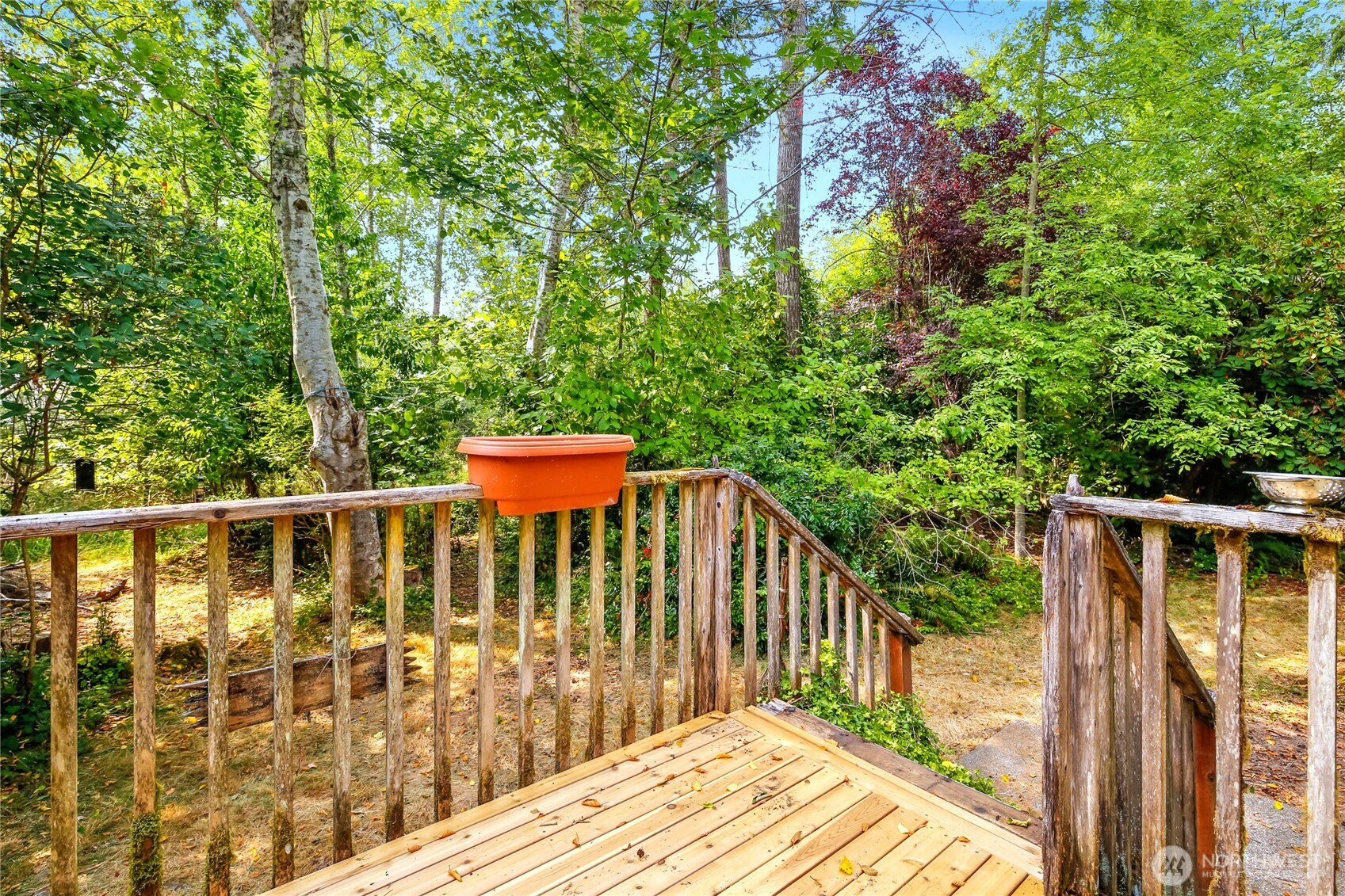 80 E Skookum Drive Property Photo 2