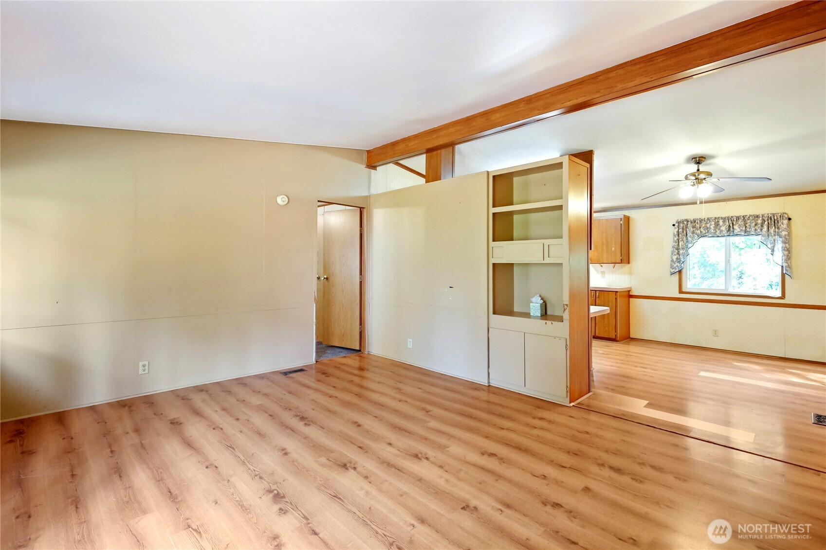 80 E Skookum Drive Property Photo 4