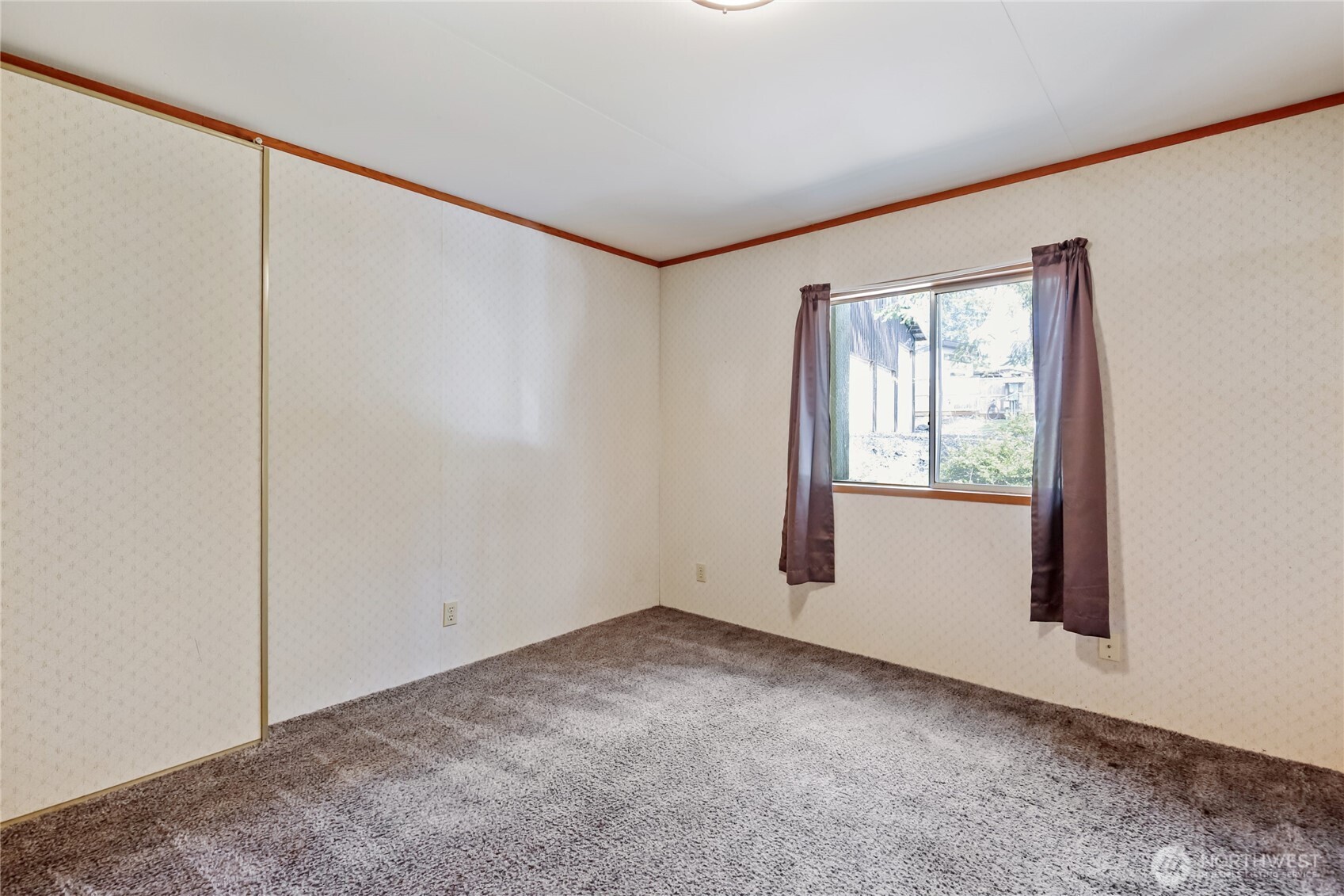 80 E Skookum Drive Property Photo 12