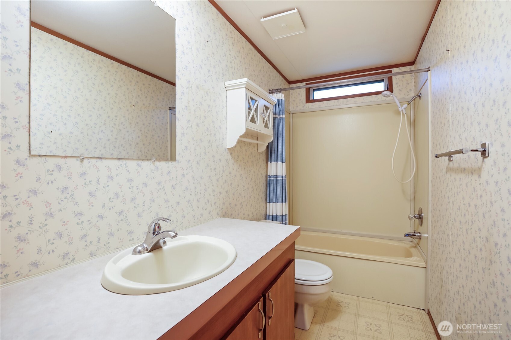 80 E Skookum Drive Property Photo 16