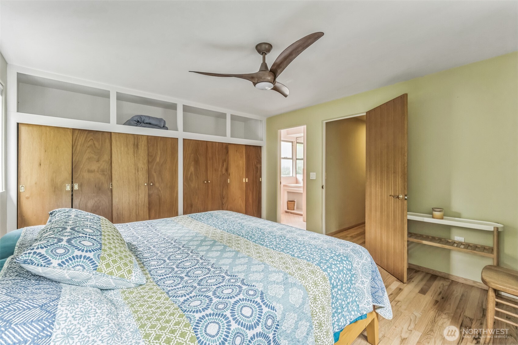 11521 Corliss Avenue Property Photo 32