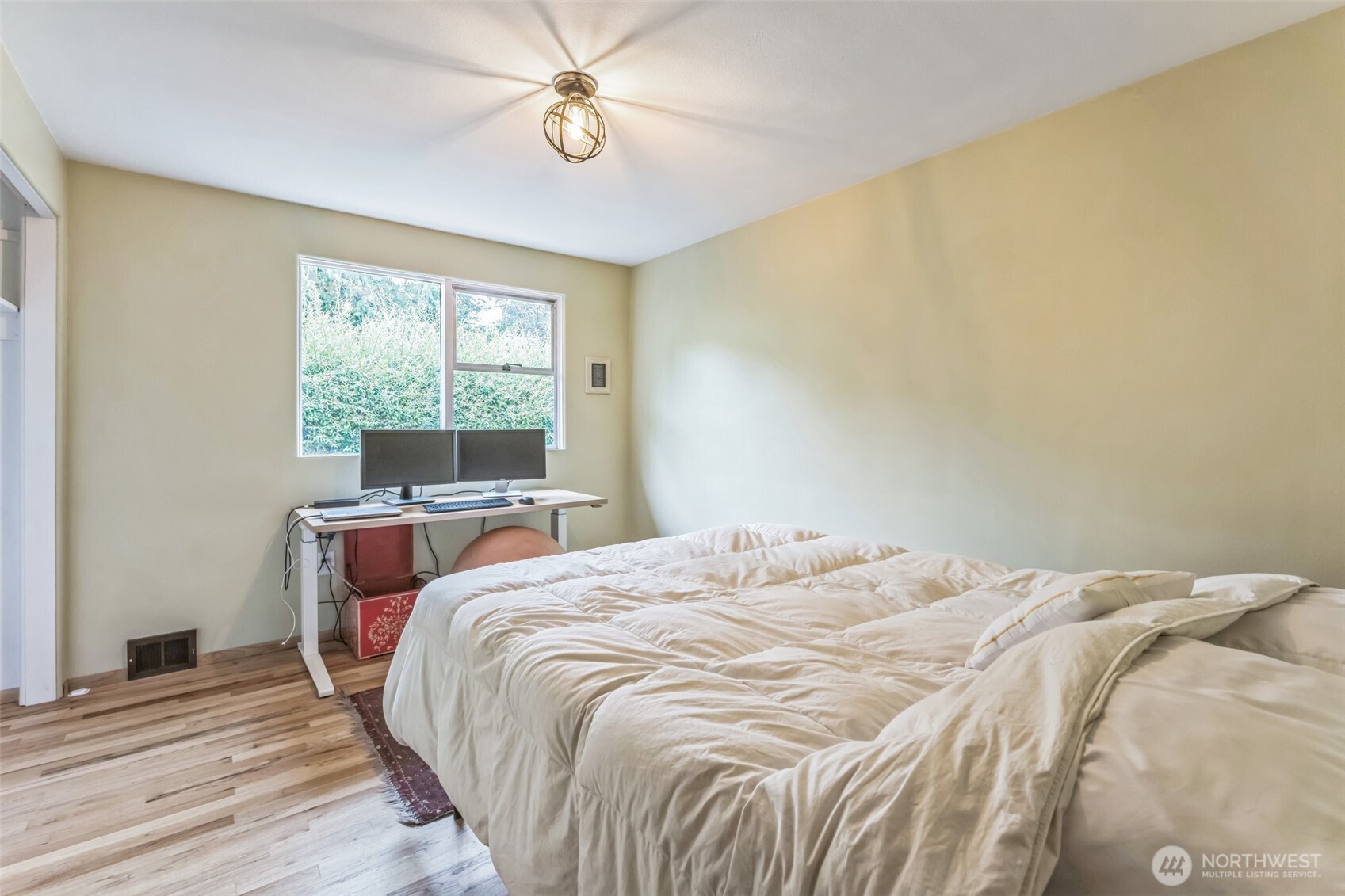 11521 Corliss Avenue Property Photo 34