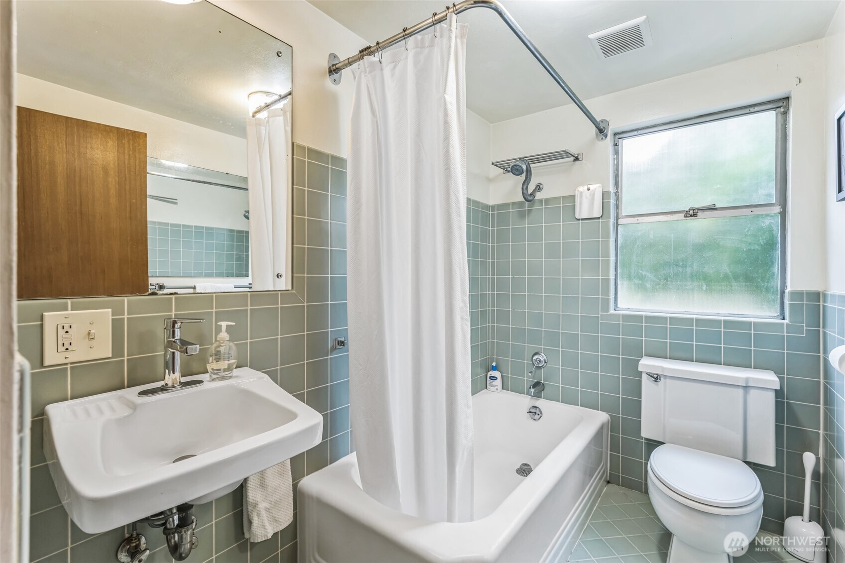 11521 Corliss Avenue Property Photo 35