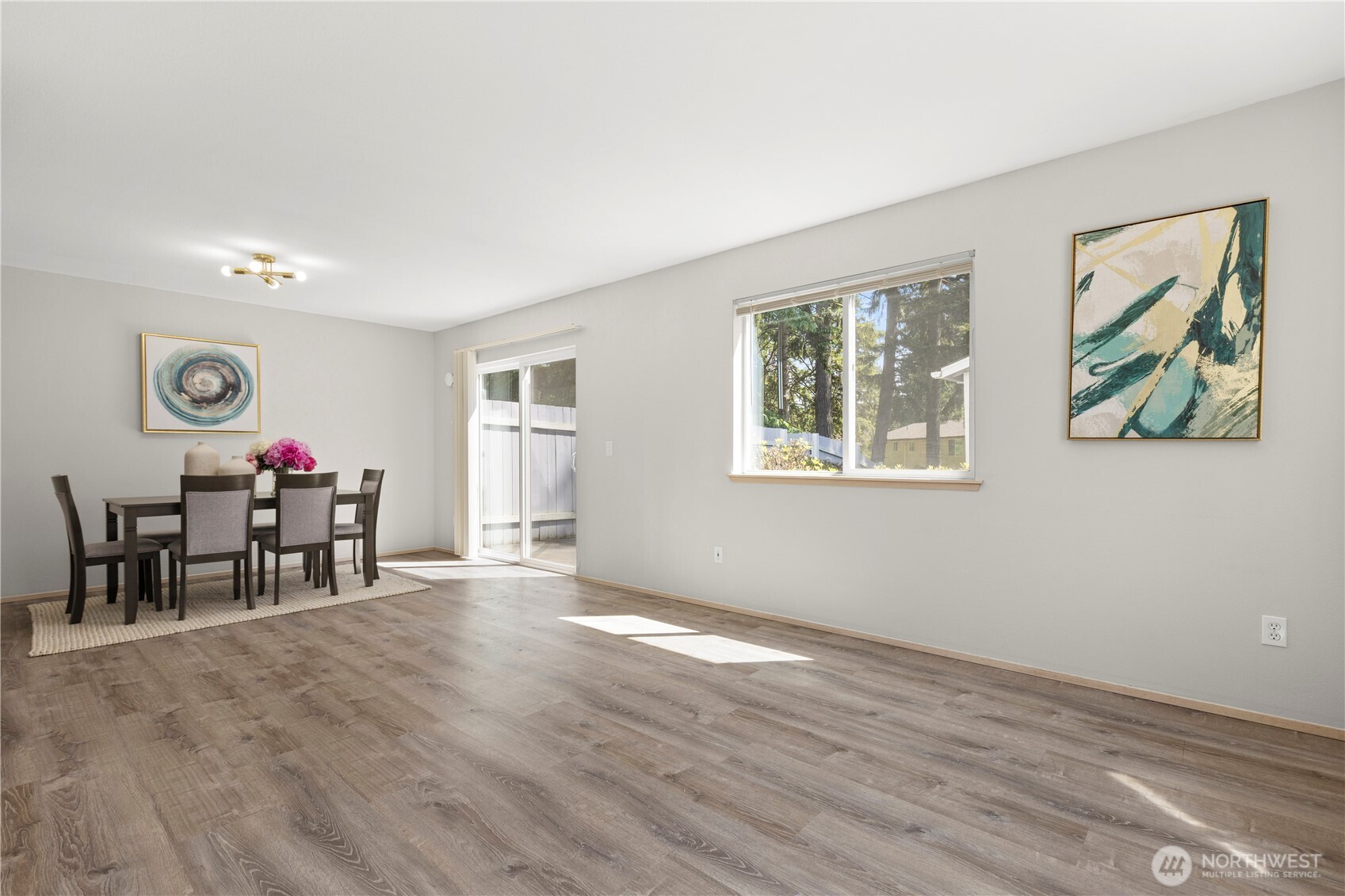 3615 Auburn Way B Property Photo 8