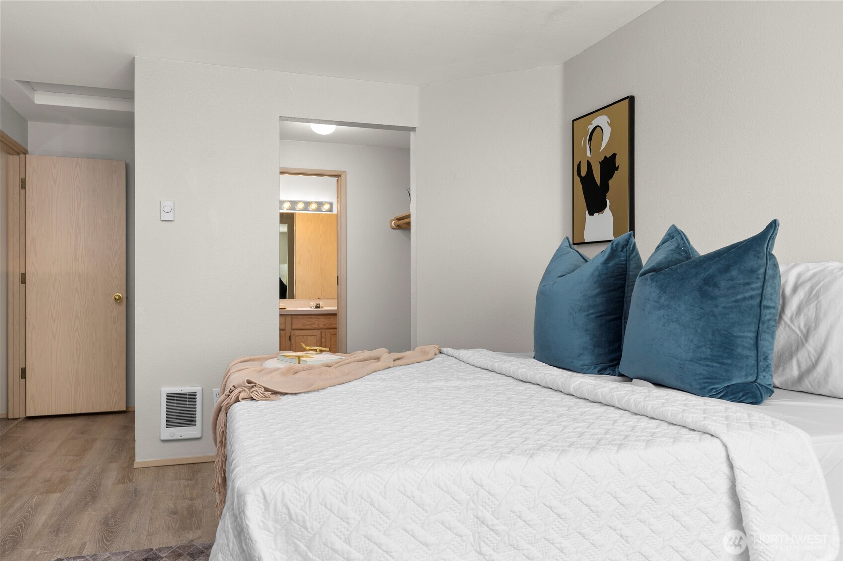 3615 Auburn Way B Property Photo 18