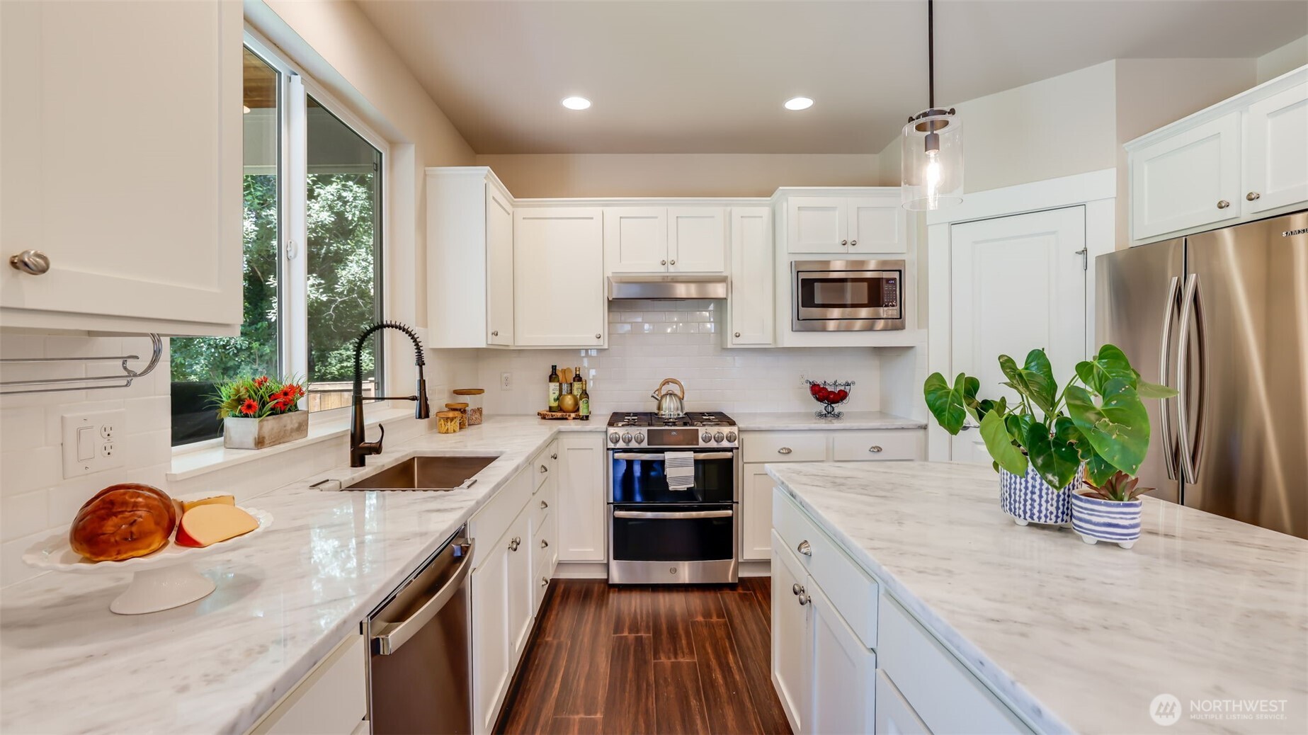 5120 Ne 9th Place Property Photo 7