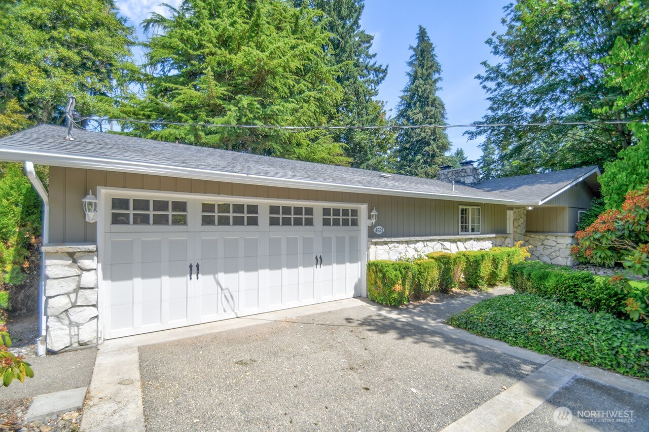 4621 59th Street Property Photo 1