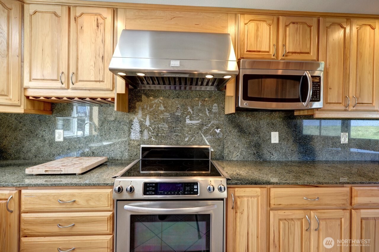 30715 G Street Property Photo 13