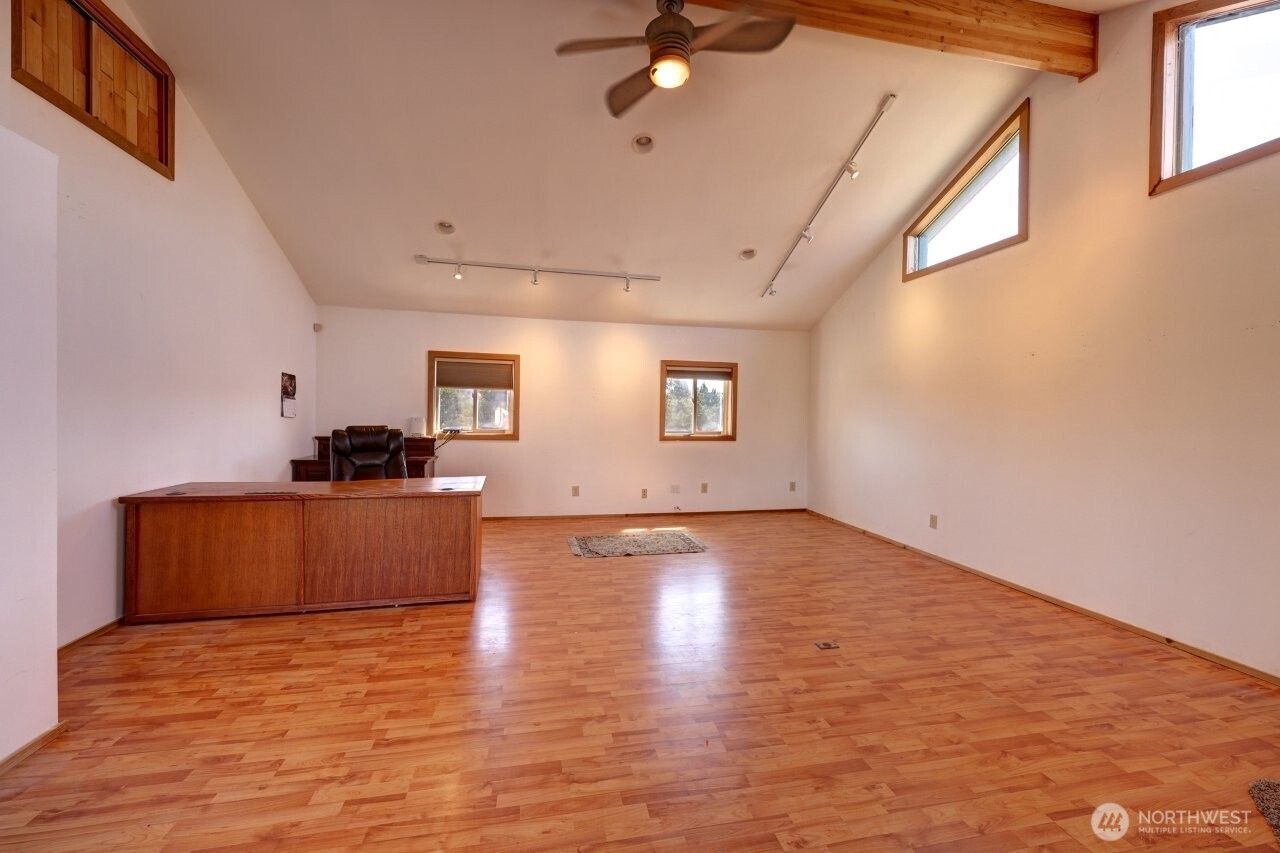 30715 G Street Property Photo 24