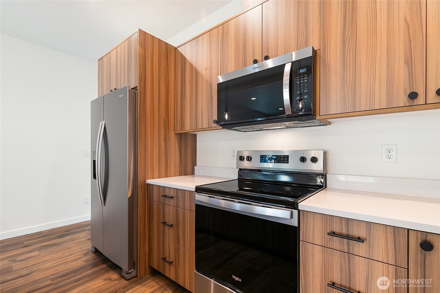 1366 Talus Way Property Photo 8