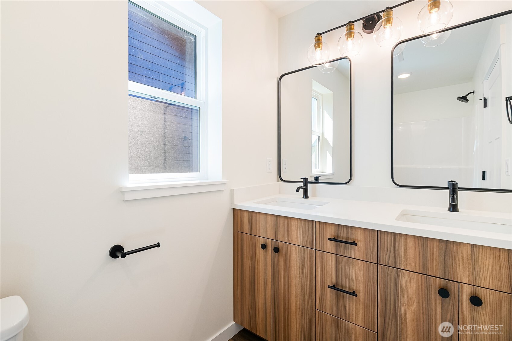 1366 Talus Way Property Photo 19