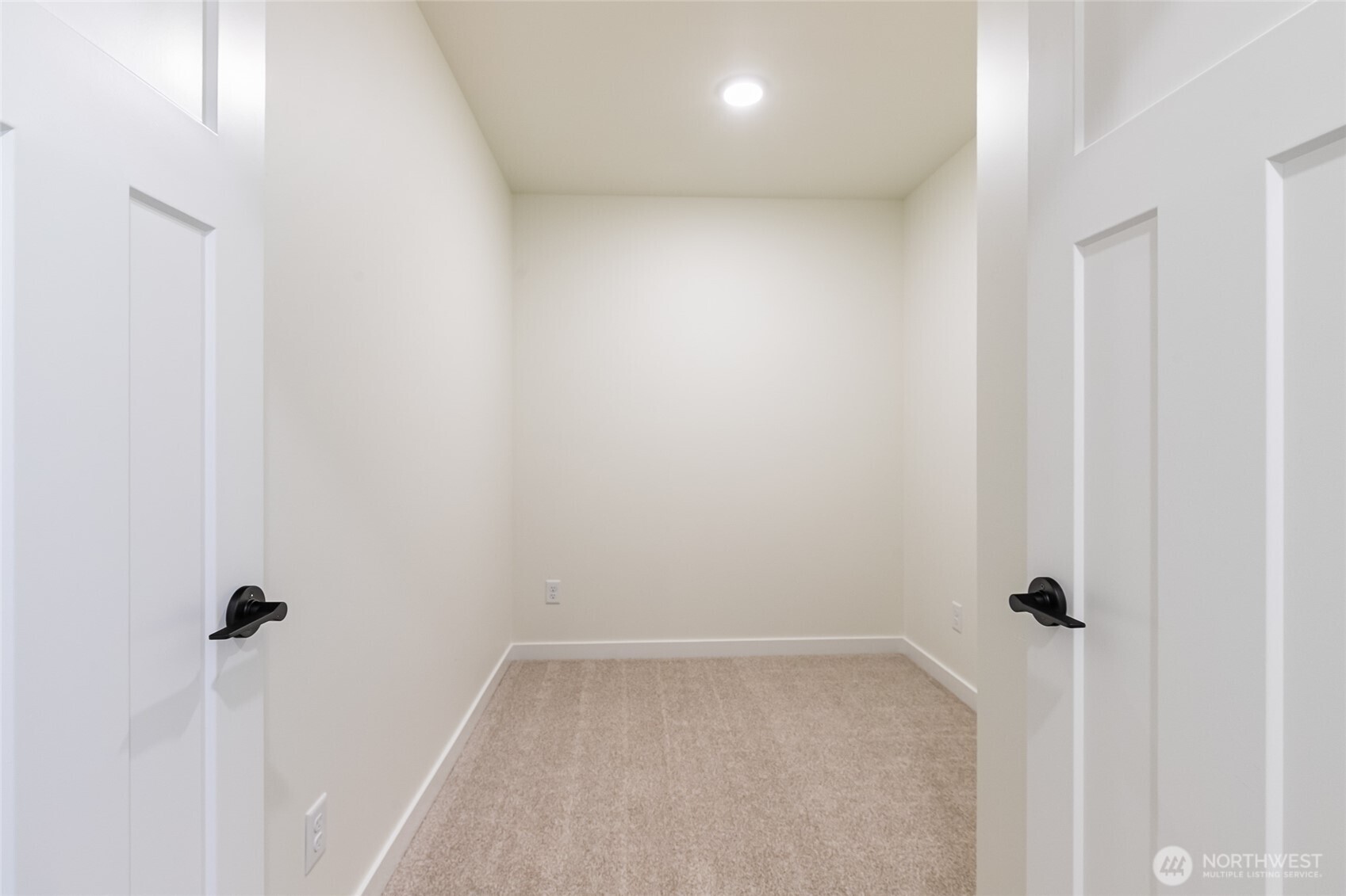 1366 Talus Way Property Photo 27