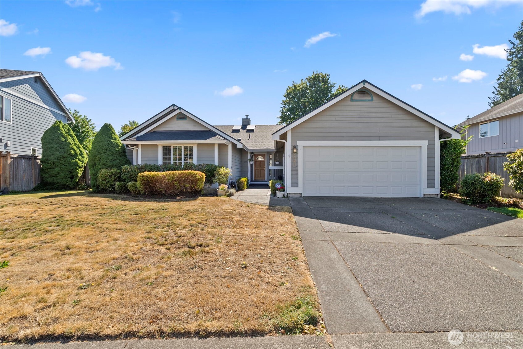 5493 Park Place Loop Property Photo 1