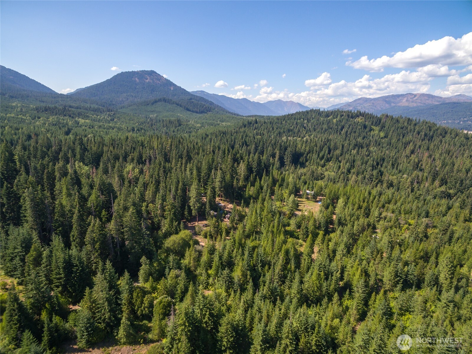 190 Tumble Creek Drive Property Photo 28