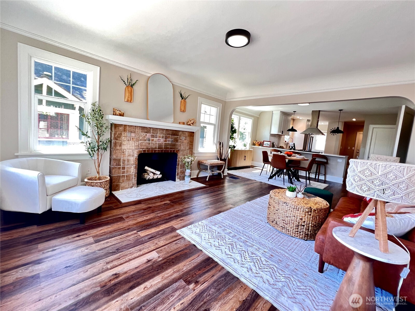 6515 22nd Ave Nw Property Photo 6