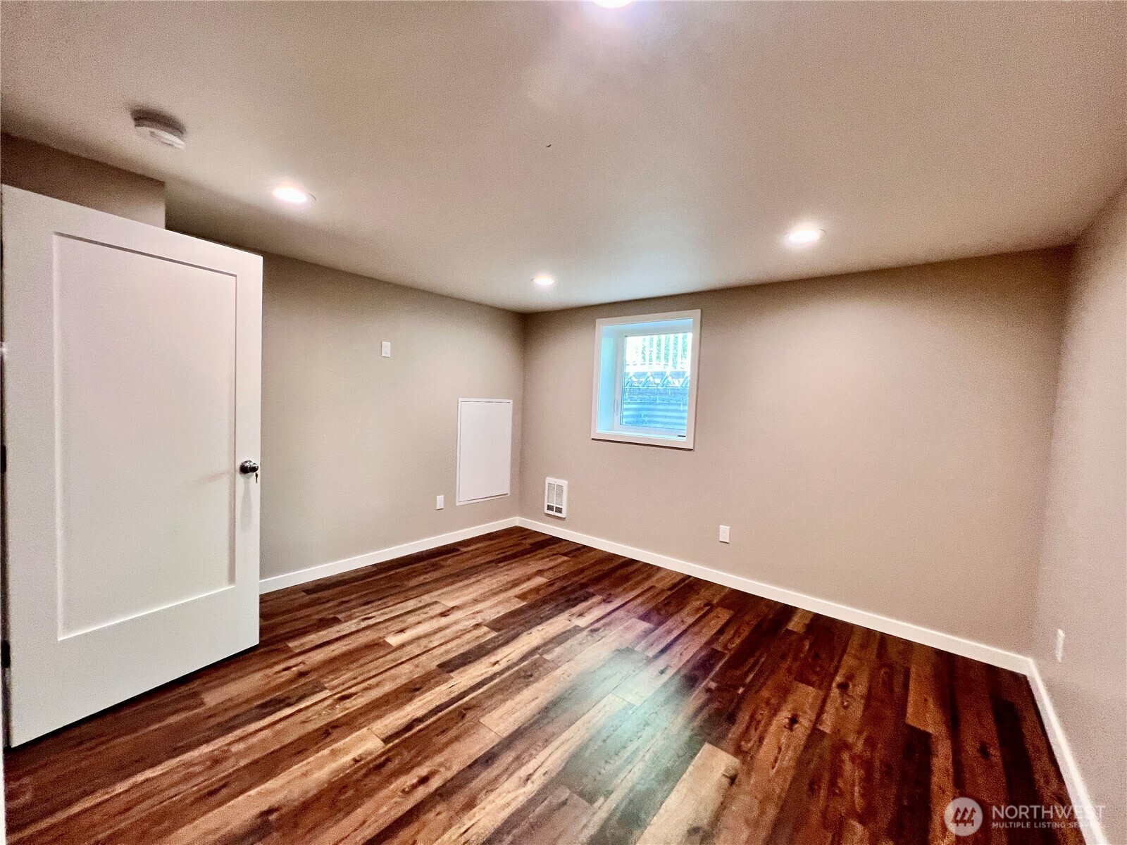 6515 22nd Ave Nw Property Photo 24