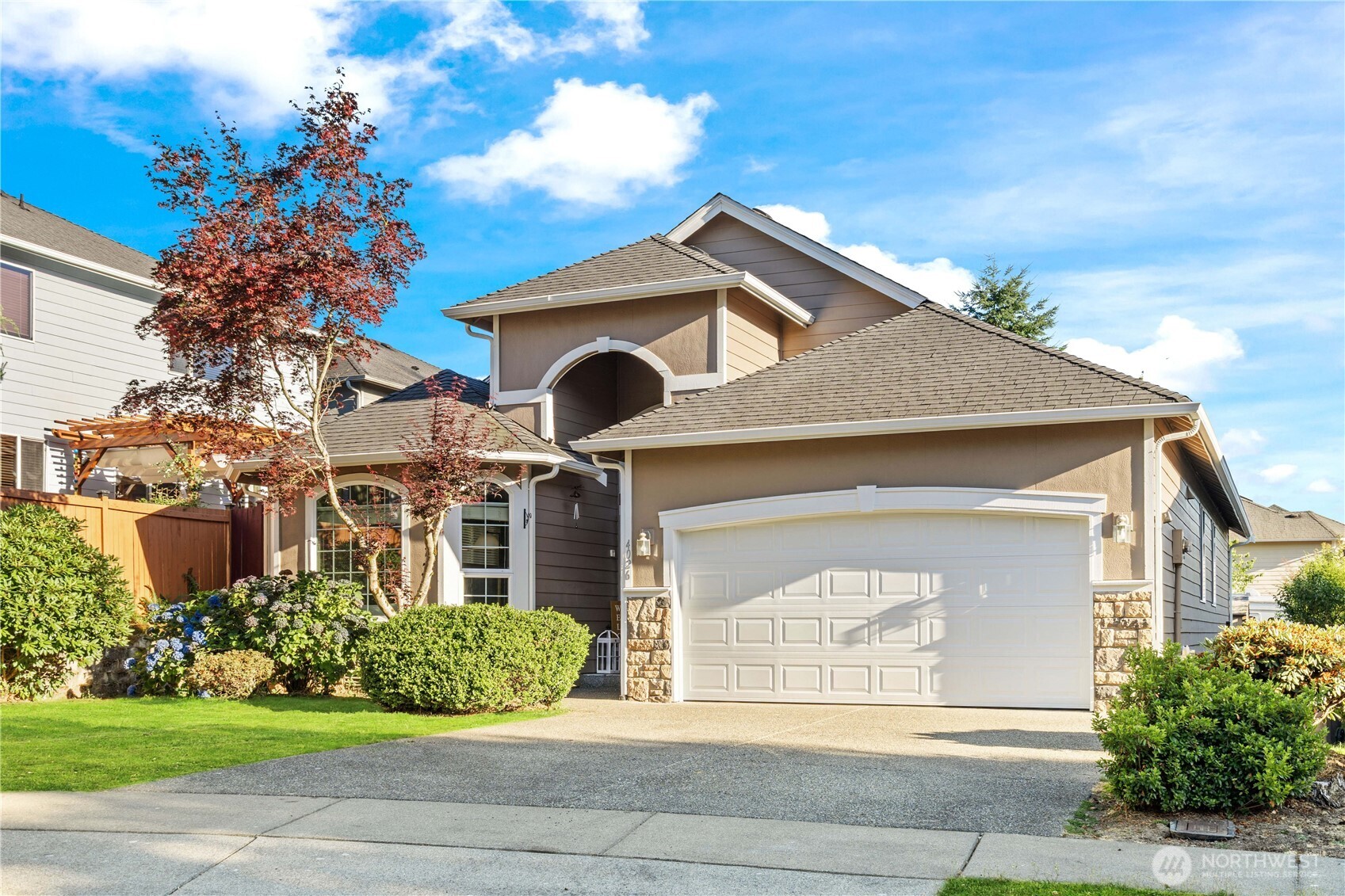 4026 160th Place Property Photo 1