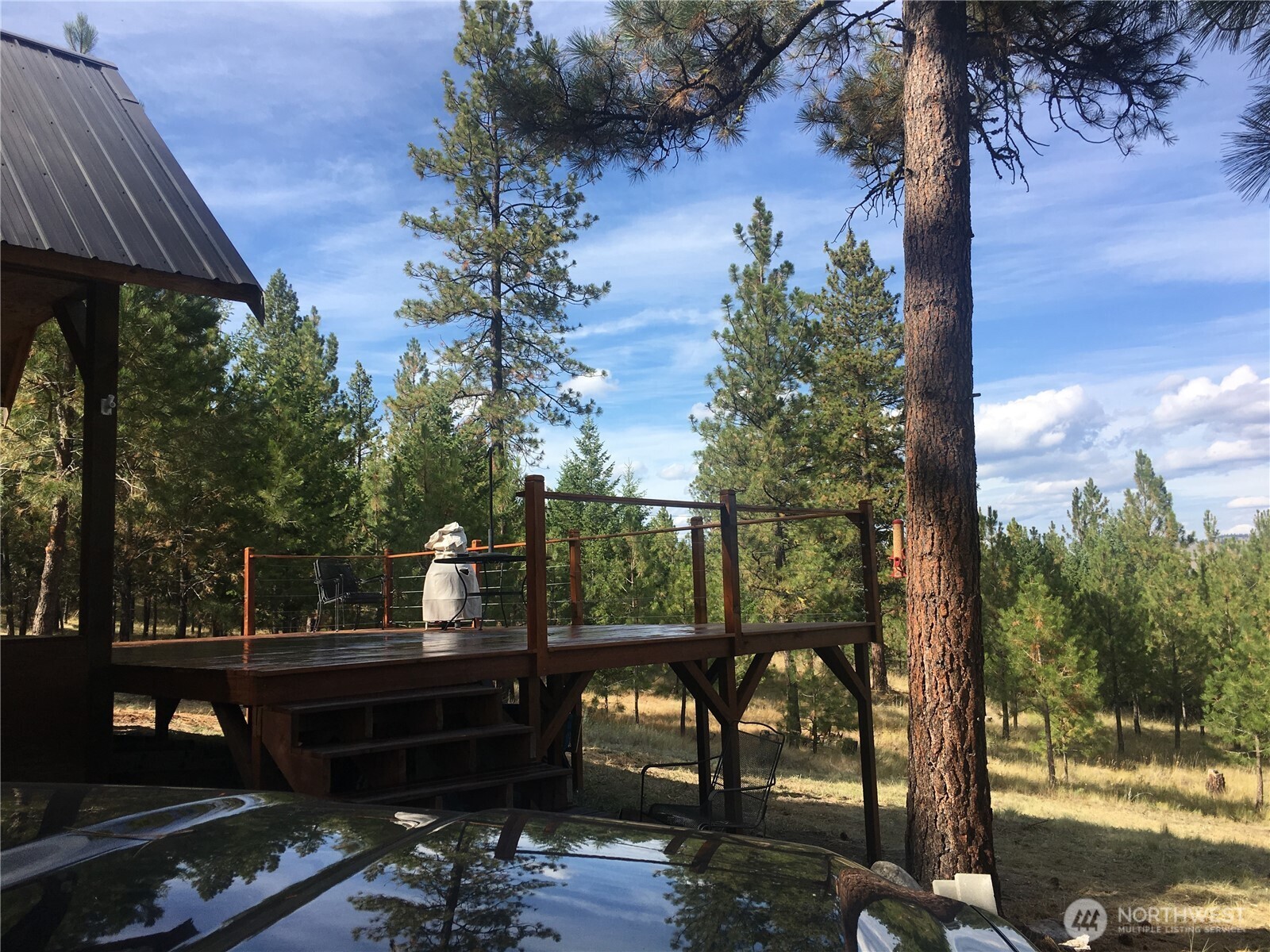 330 Bench Creek Road Property Photo 3